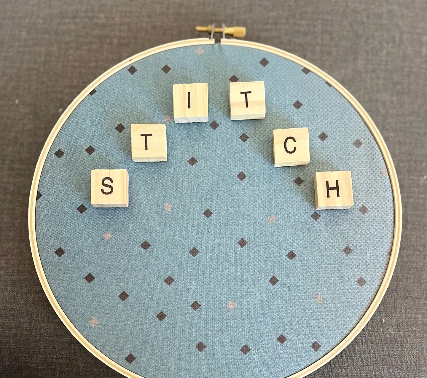 Alphabet Tile Needle Minder