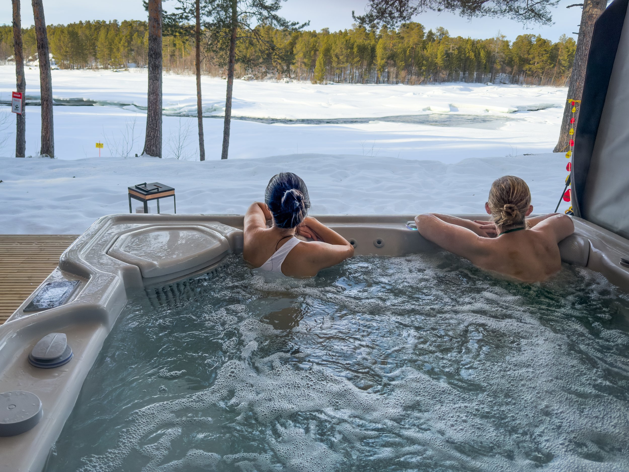 Still rocking the bruises on my back from that massage chair  in Tallinn 🤦🏼‍♀️