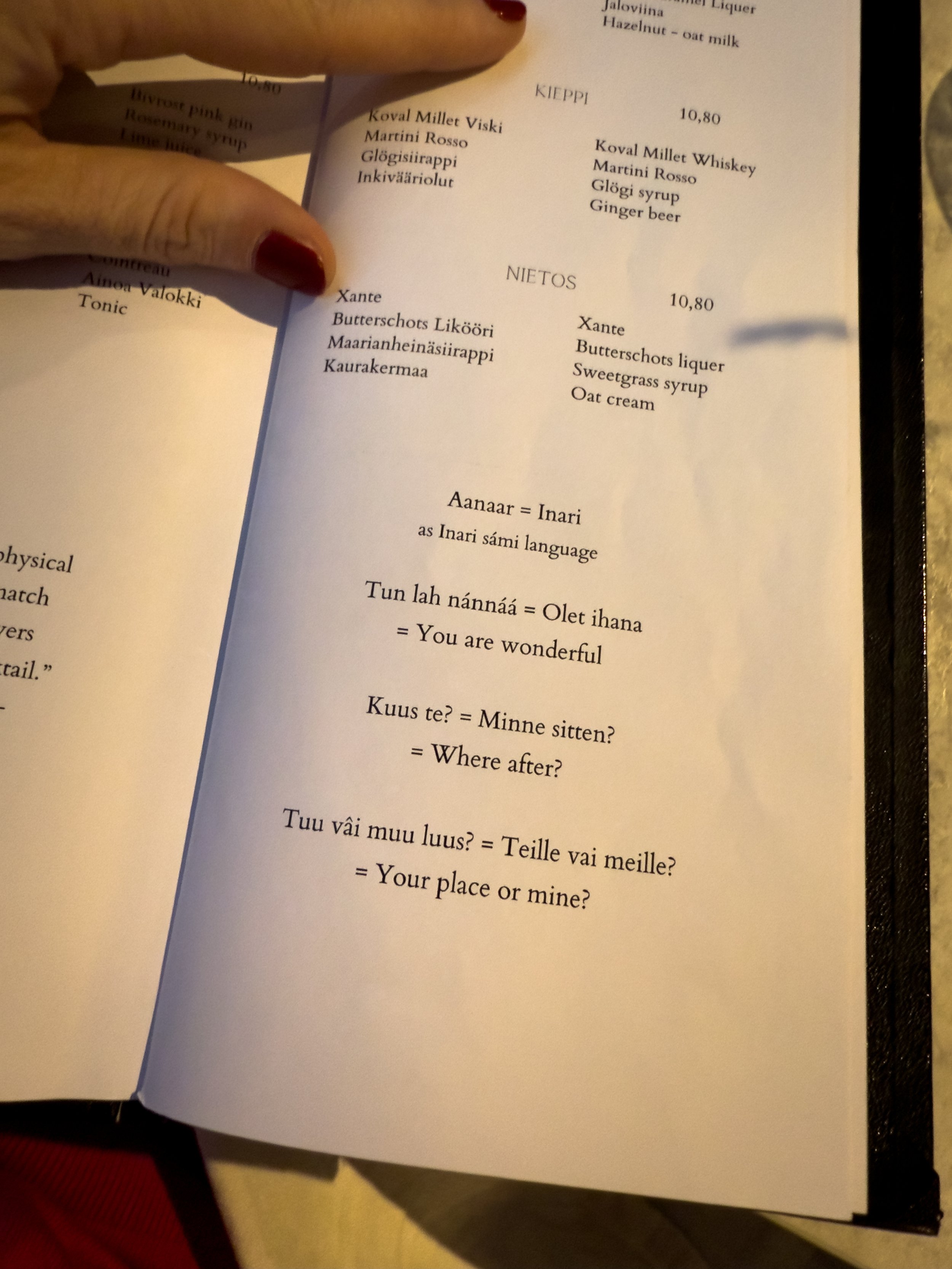 Interesting choice of phrases they teach! 😄