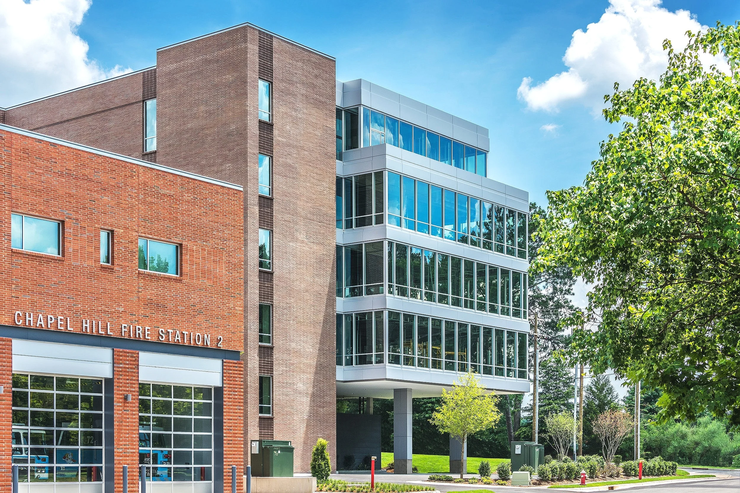 MIXED-USE OFFICE