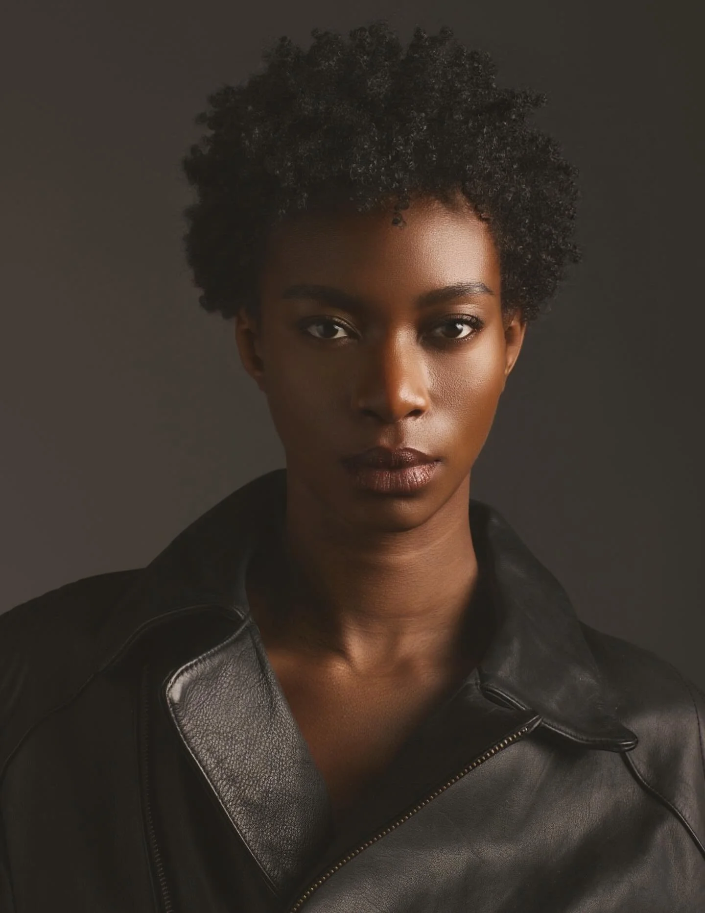 If you&rsquo;re not your biggest fan you&rsquo;re living life wrong
.
Shot by @jdthecombo
Hair by @themonacut
Makeup by @touchthisskin
Styled by me

.
#BTS: After a full day shooting a hair campaign 😉 I was still in the mood to create. I texted JD t