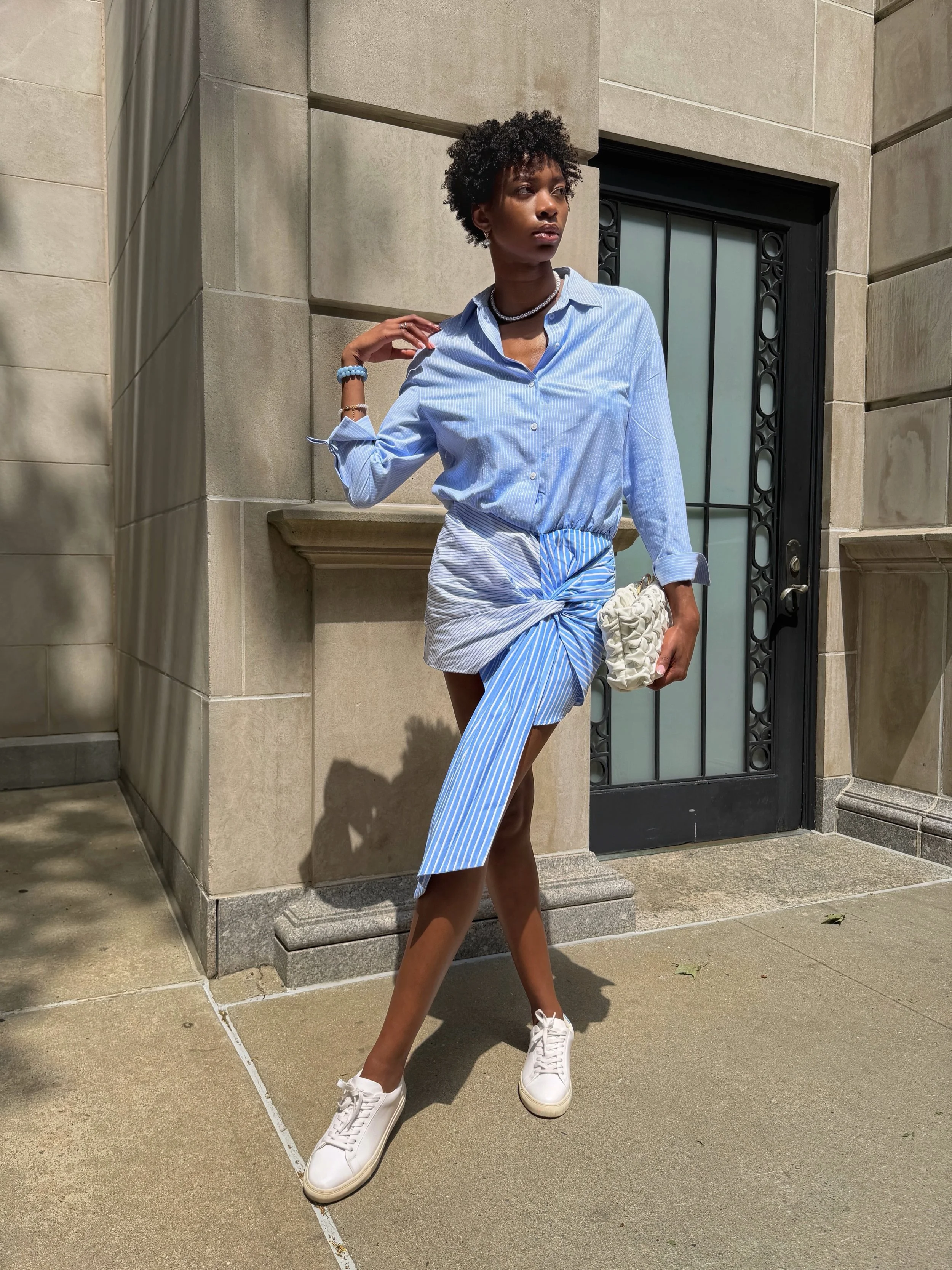 90 degree weather, still committed to the look @thursdays
.

#ThursdayBoots #ThursdayBootsPartner
#EverydayStyle #NYCStyle #modernessentials