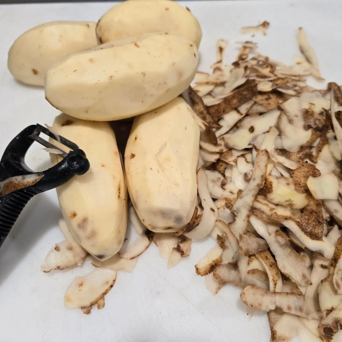 If part of your Thanksgiving traditions include waking up Thursday morning and cursing at a peeler...it's  not too late. 

Order now for Thanksgiving and throw out your peeler (lol jk- that's  wild).

But really- enjoy your holiday  actually spending