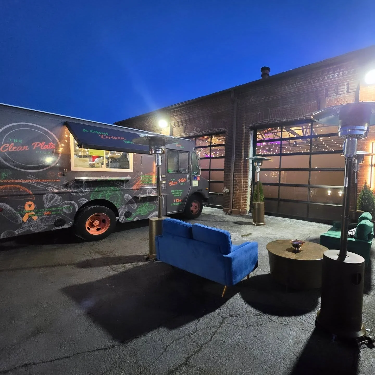 There's no better way to kick off 2026 than celebrating love @bldg39arsenal . 
We love love. 

We can create a menu perfect for your wedding too! Come chat with us next weekend at their winter showcase! Register through the link in their bio and come