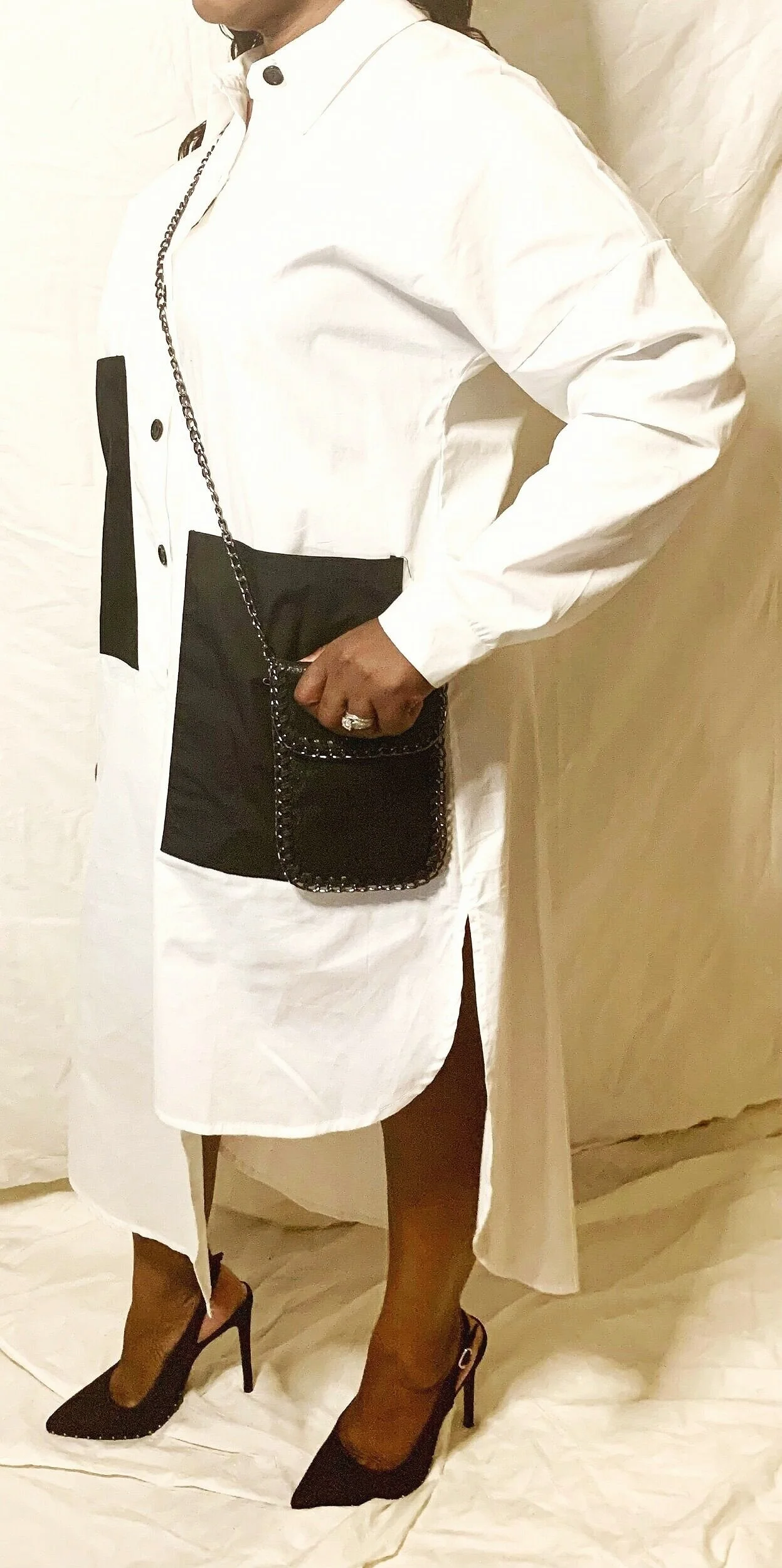 Diamond White/Black Button Down Pocket Dress