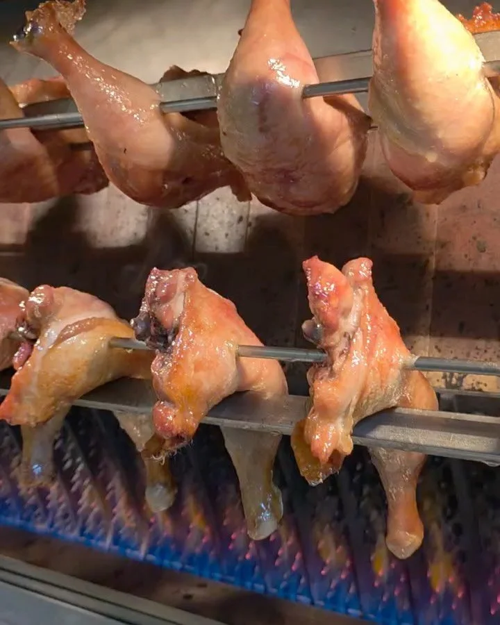 🔥We&rsquo;re officially back🔥

Opening date is thursday 1/29
5PM-9PM

See you all there😌
.
.
.
.
#hawaiiintheheartofmanhattan #hawaiianfood #onogrindz #newforkcity #nyceats