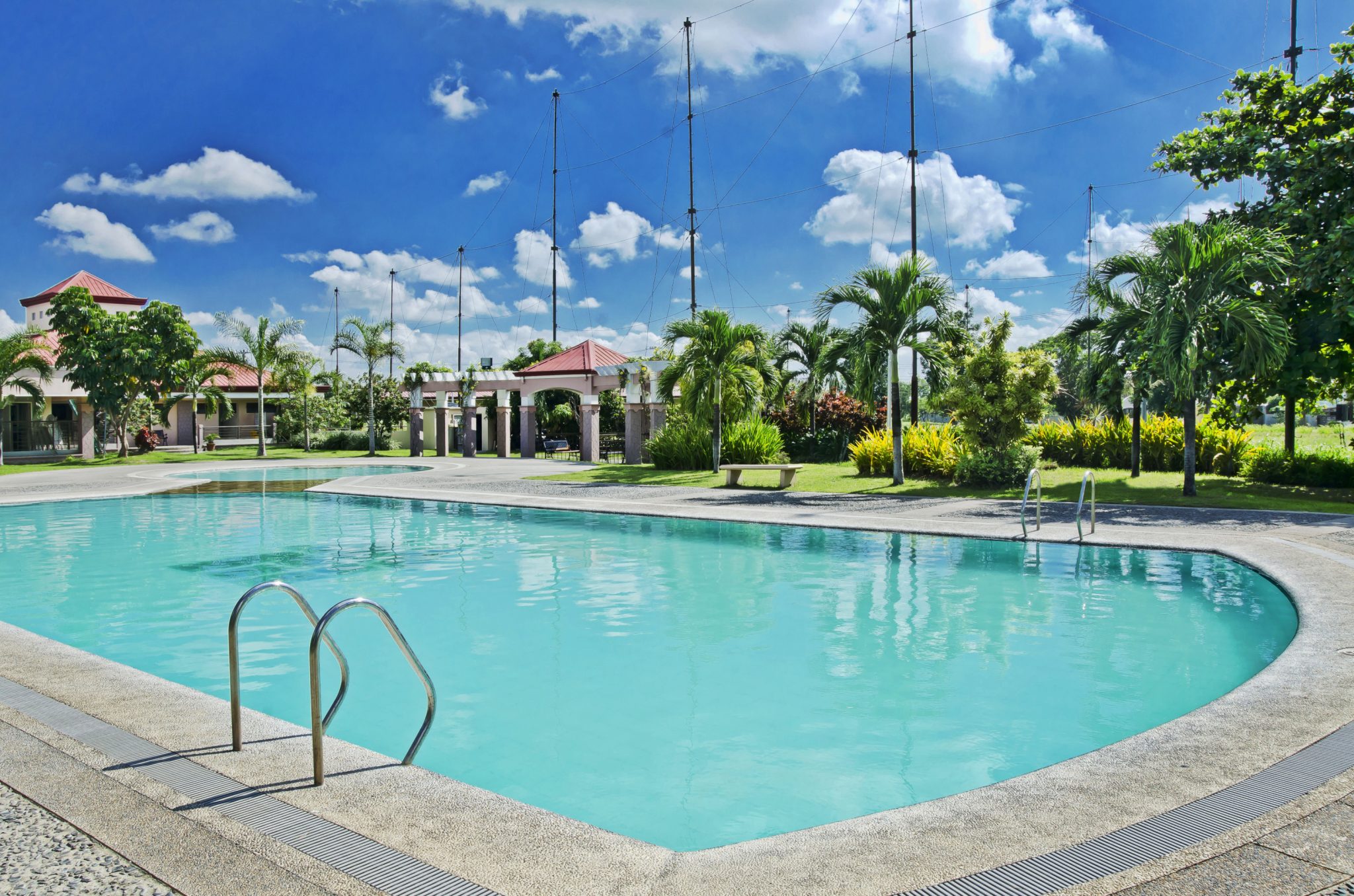 MGA-pool_2.jpg