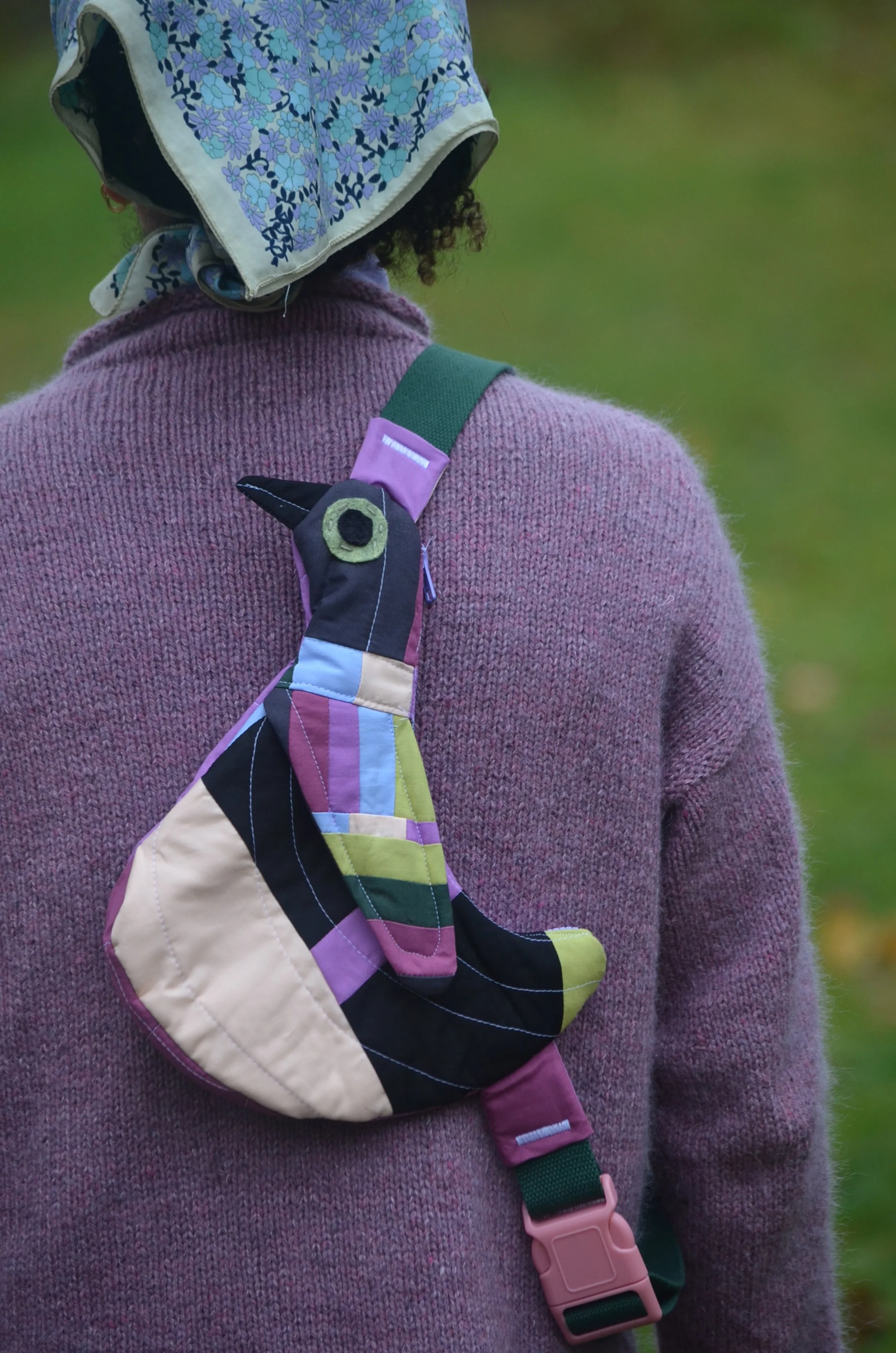 Fly Away Crossbody - Bird, Chicken, Duck Bag PDF Sewing Pattern - Mad ...