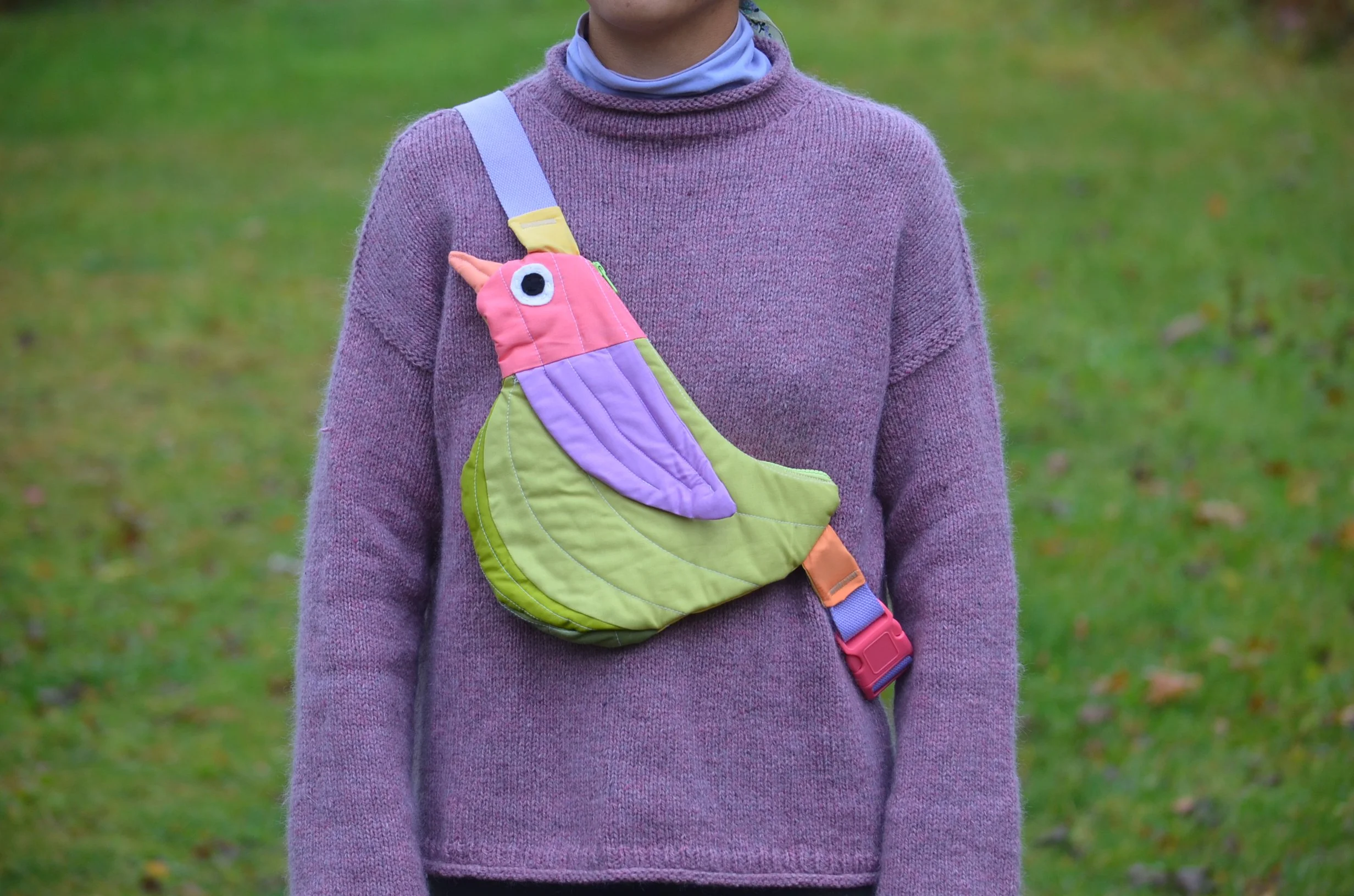 Fly Away Crossbody - Bird, Chicken, Duck Bag PDF Sewing Pattern - Mad ...