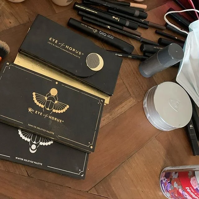 So many photoshoots! Yay! 
To book your appointment in the studio just pop up to our website! 
#covidsafesalon #nails #hair #makeup #brows #fun #beautybar