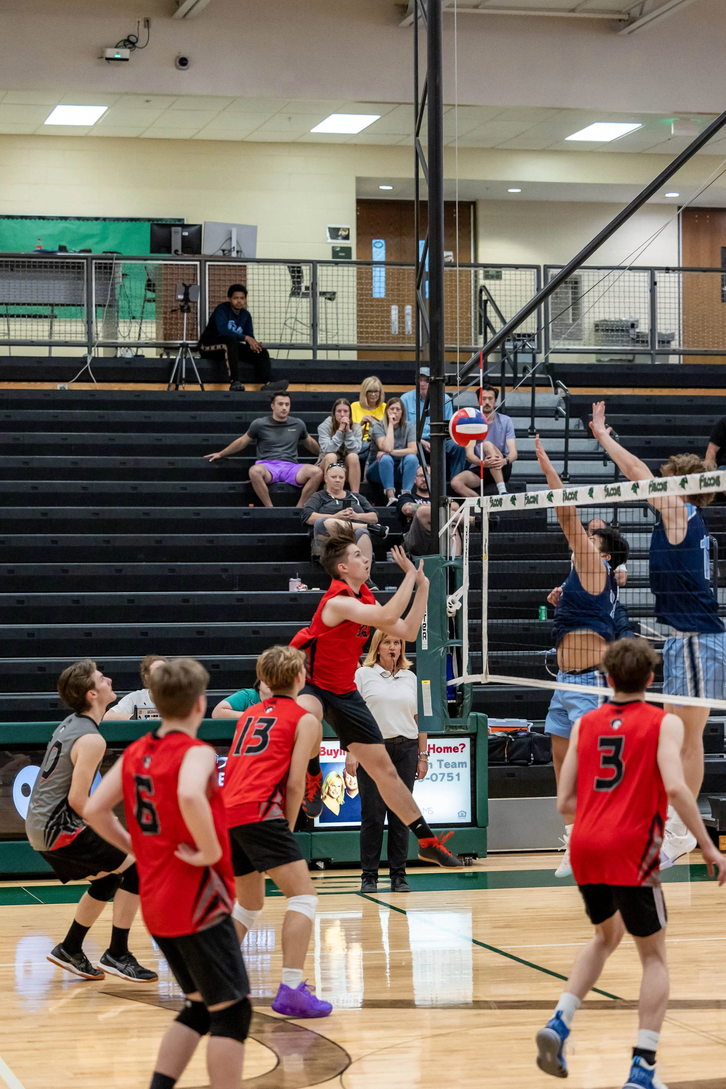 Varsity Boys Volleyball