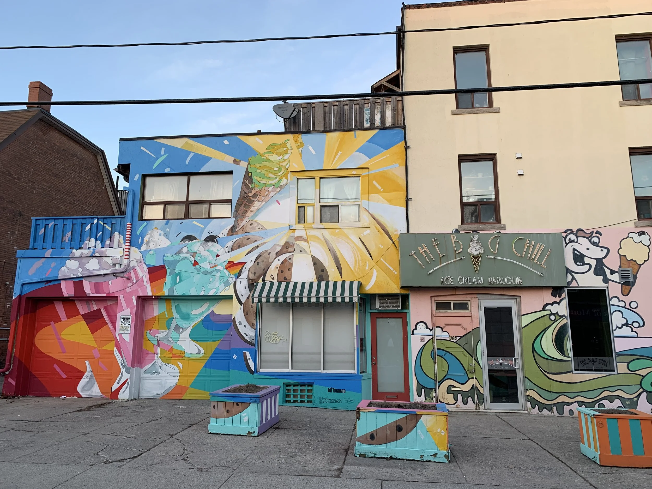 Wandering to: Toronto