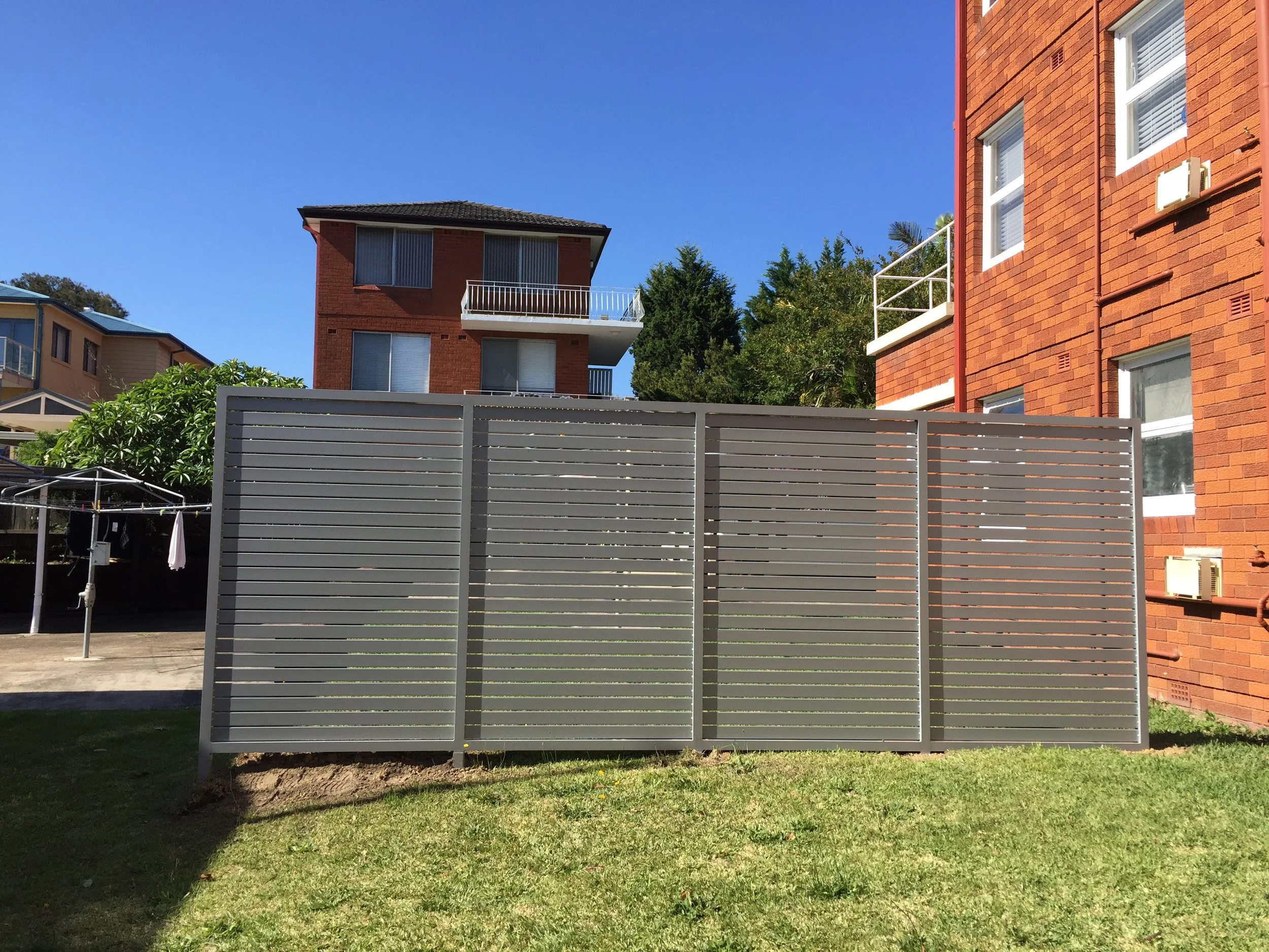 Privacy screen