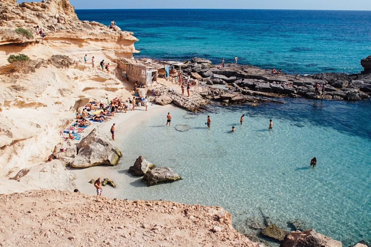 TOP 10 MUST-DO in IBIZA (Ee-bee-th-ah)