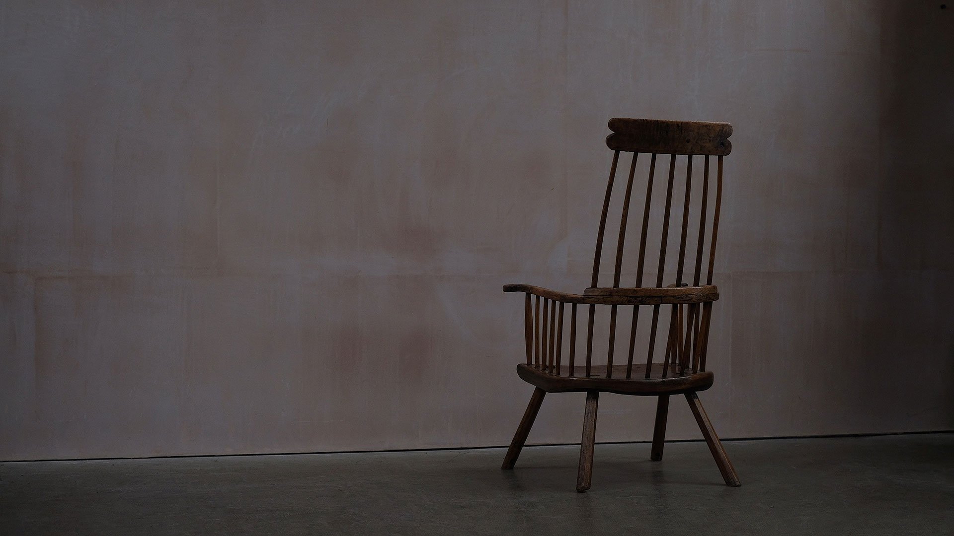 Double-Comb-Back-Chair-7.jpg