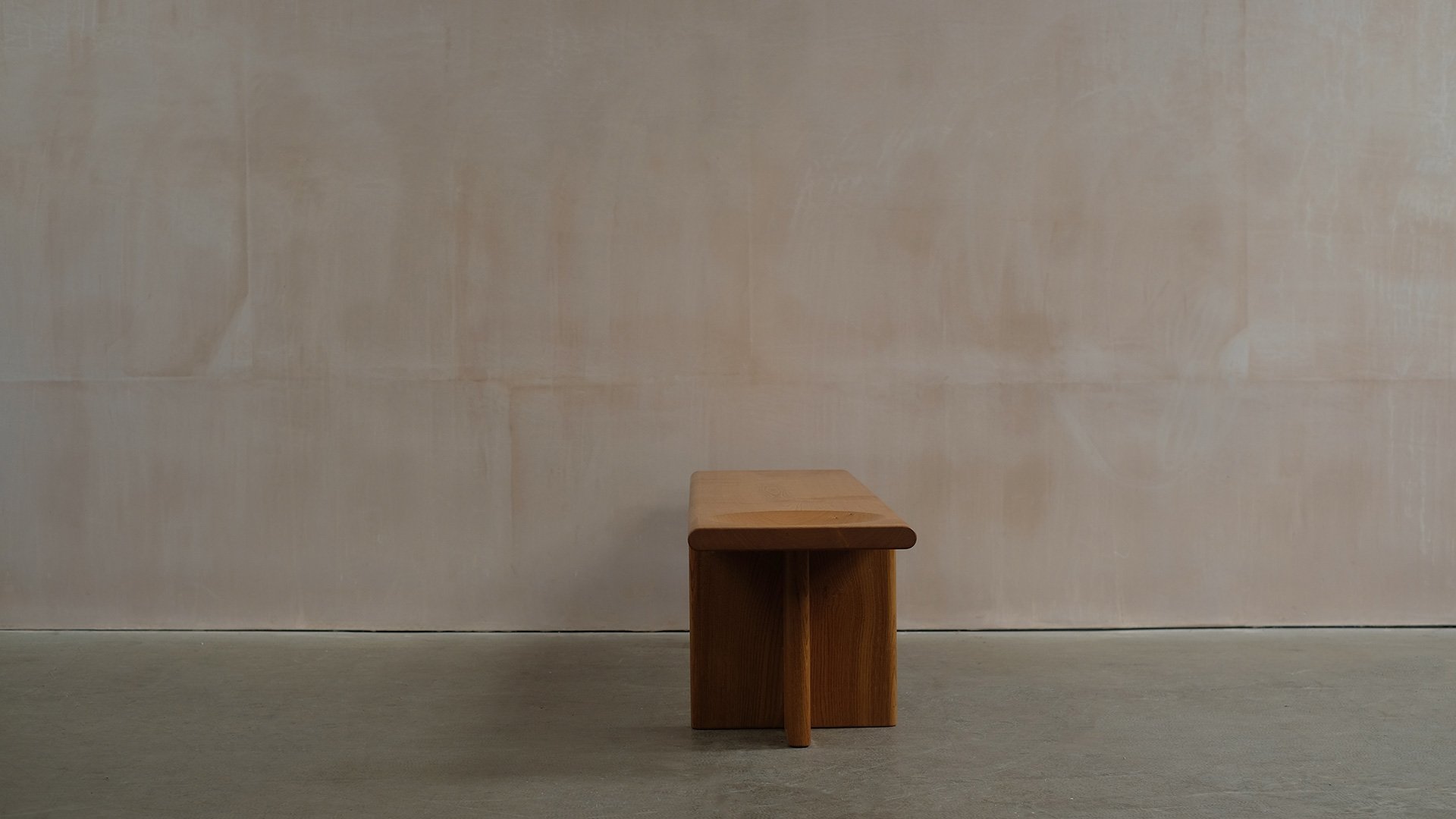 Elm-Bench-4.jpg