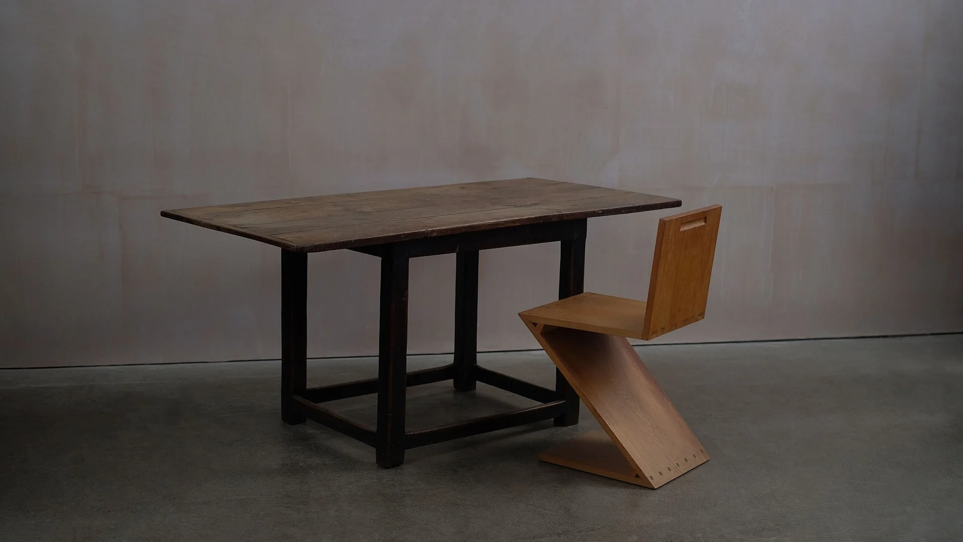 Farmhouse-Elm-table-1.jpg