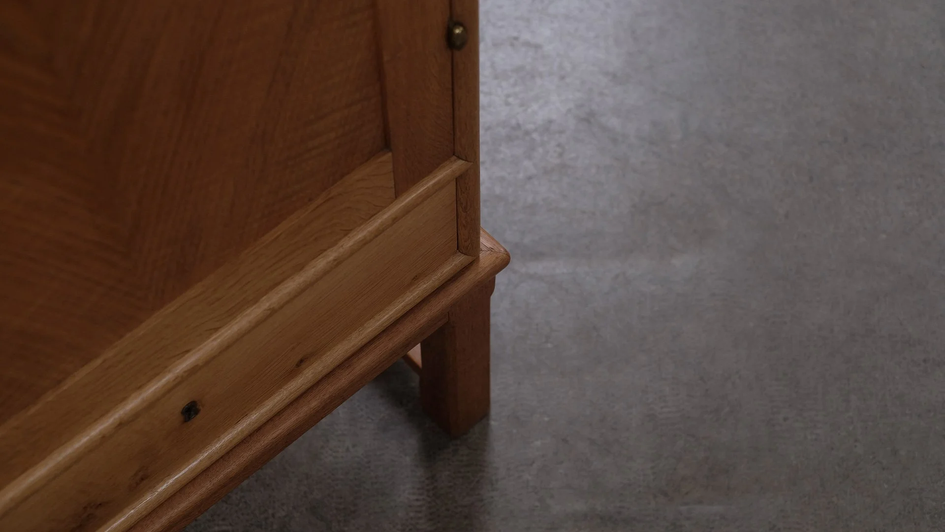 Danish-Oak-Dresser-8.jpg