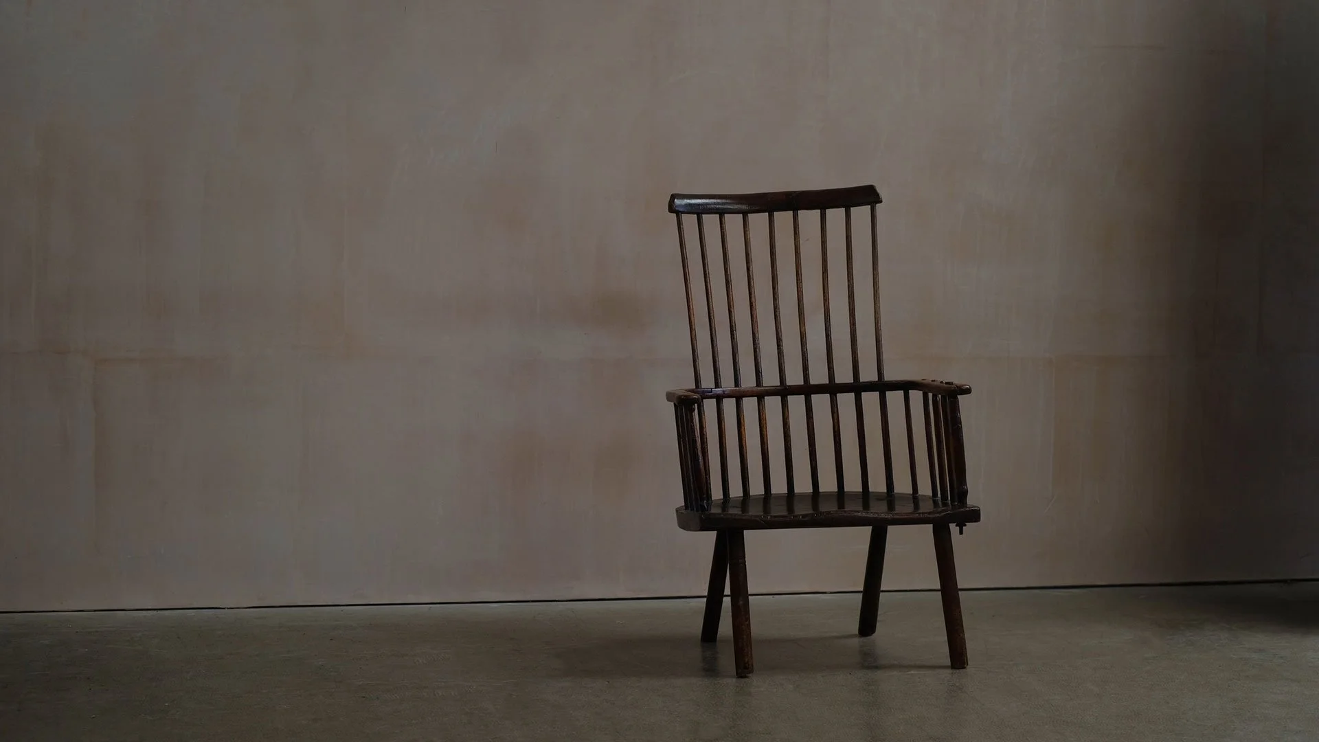 Ash-Windsor-Survivor-Chair-1.jpg