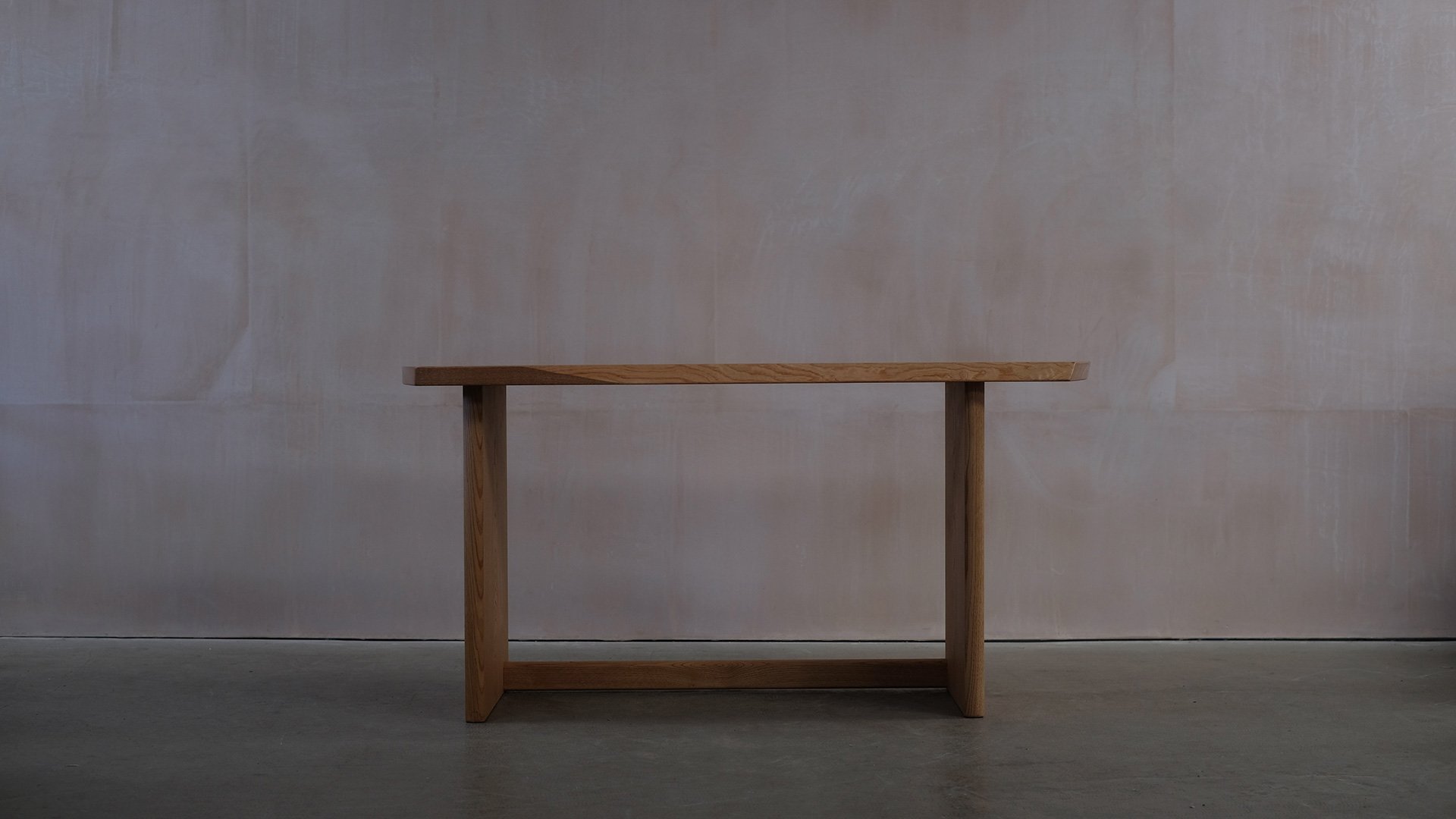 Freeform-Desk-1.jpg