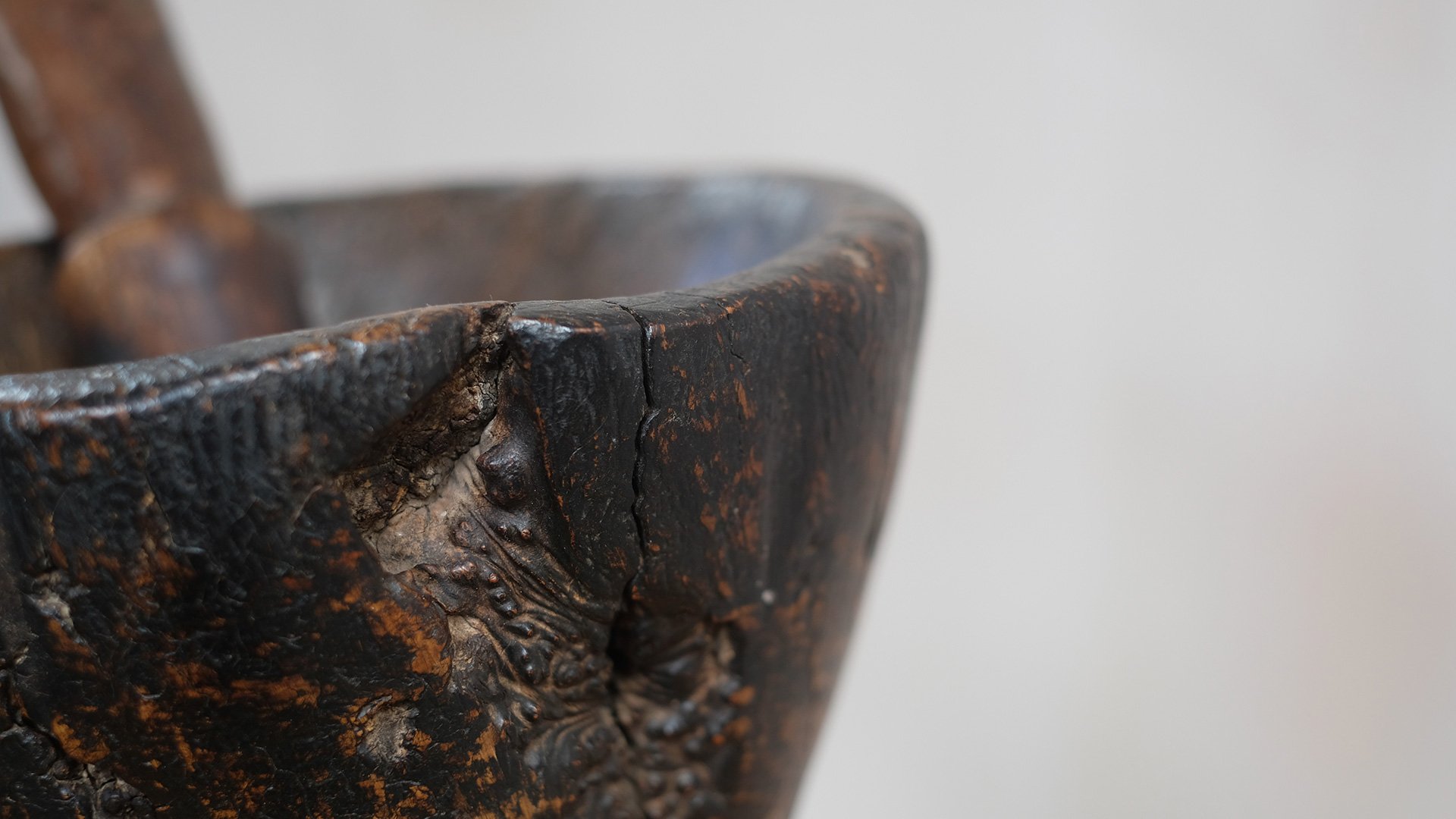 Dugout-Mortar-Pestle-4.jpg