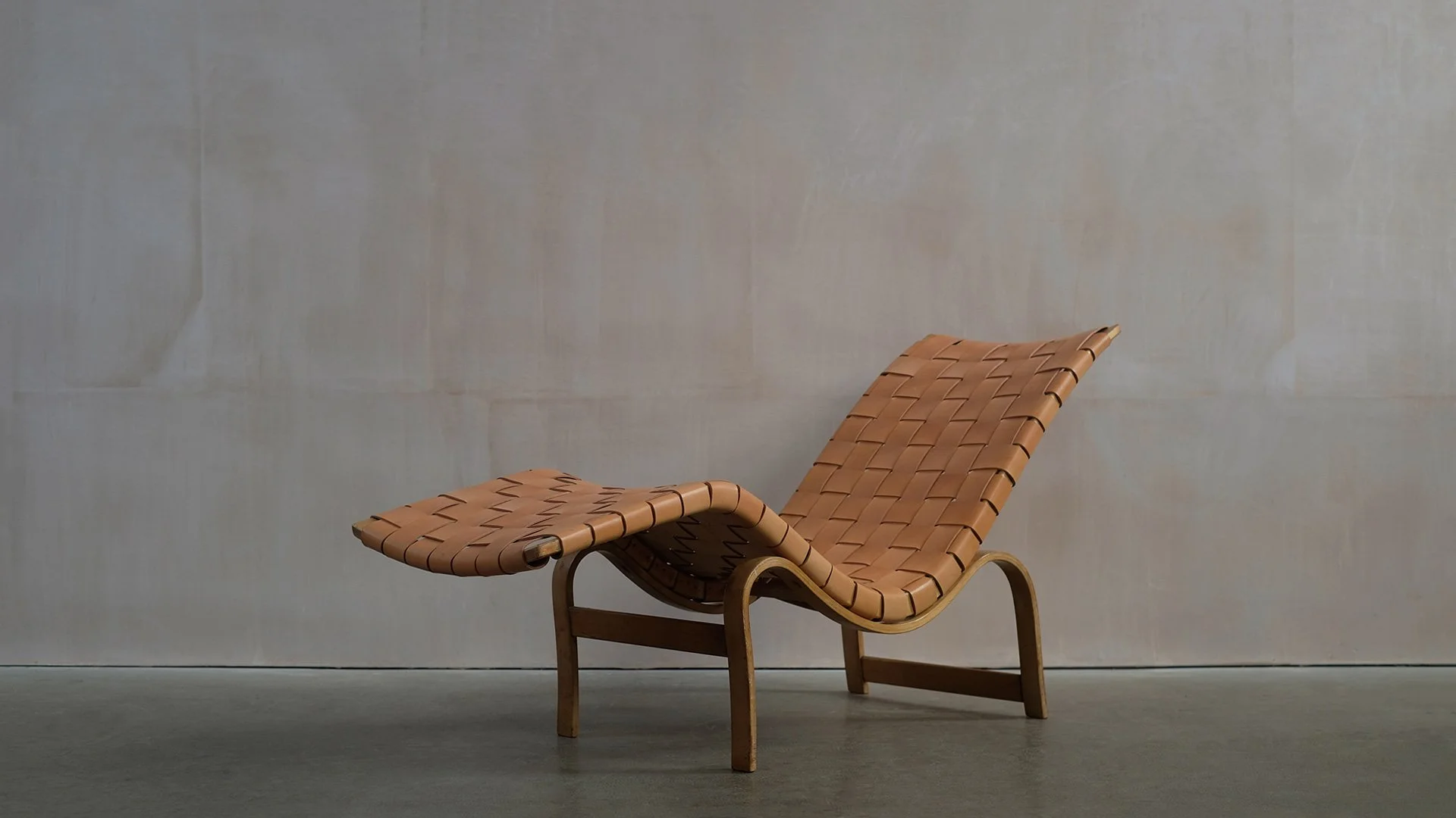 BM-Leather-Chaise-6.jpg