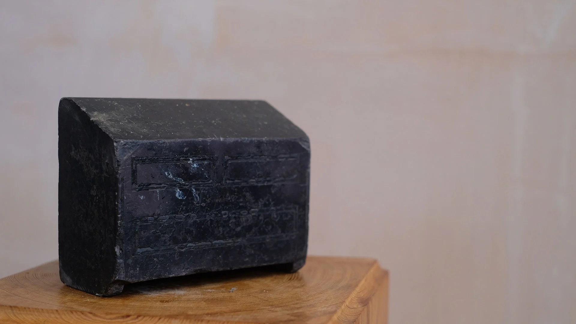 Welsh-Slate-Doorstop-5.jpg