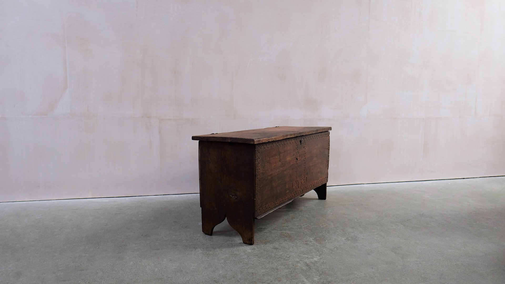 1731-Chest-4.jpg