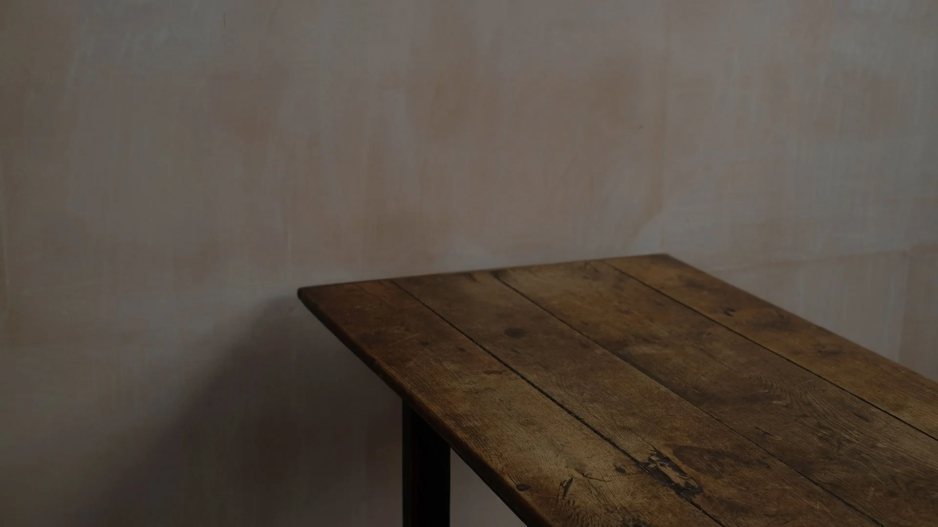 Farmhouse-Elm-table-7.jpg