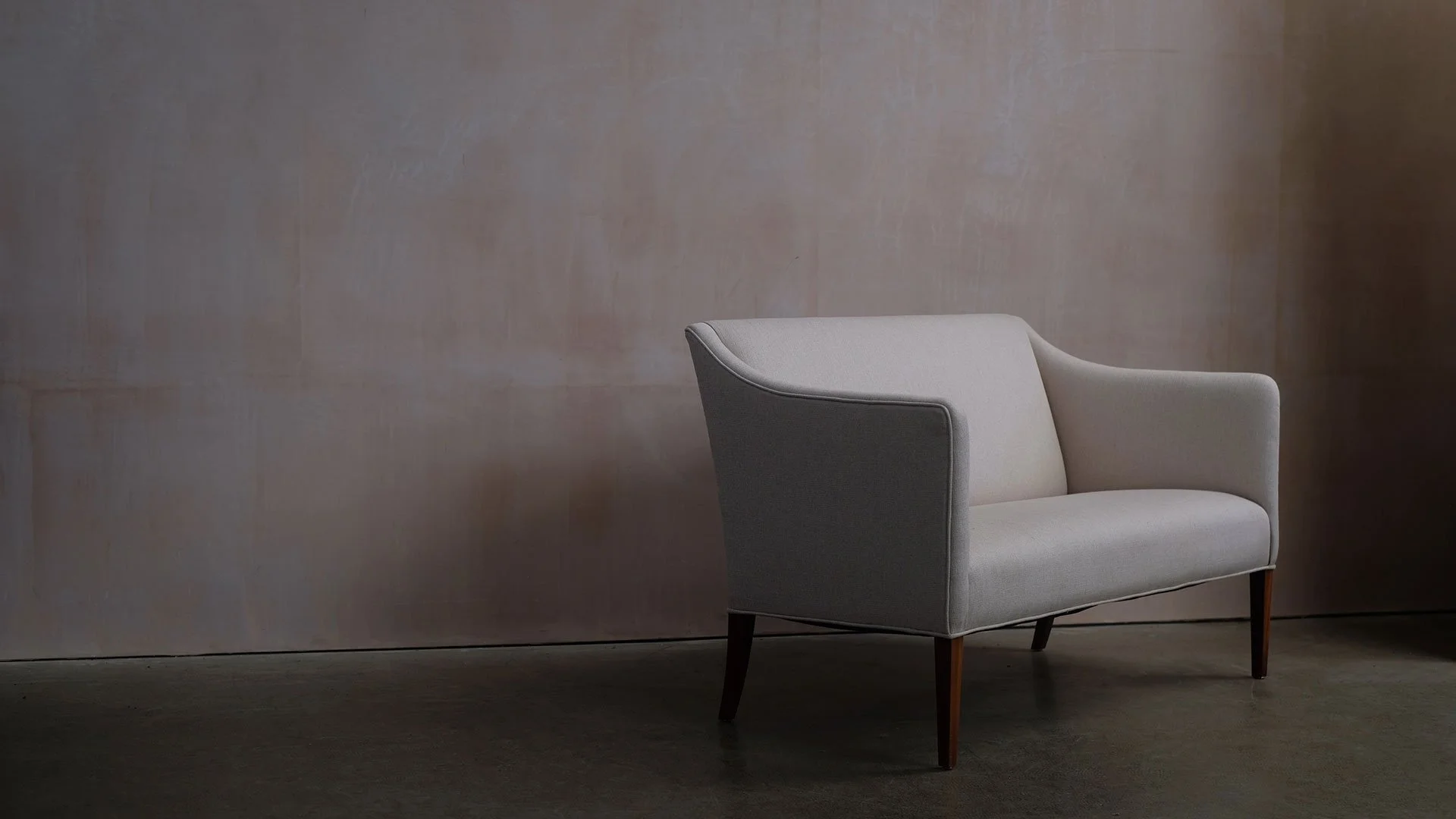 Ole-Wanscher-Sofa-3.jpg