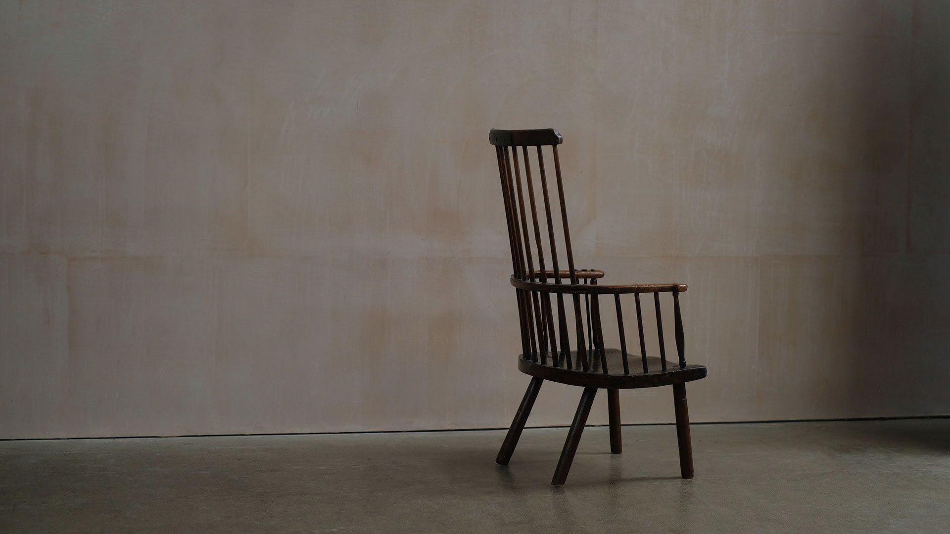 Ash-Windsor-Survivor-Chair-5.jpg
