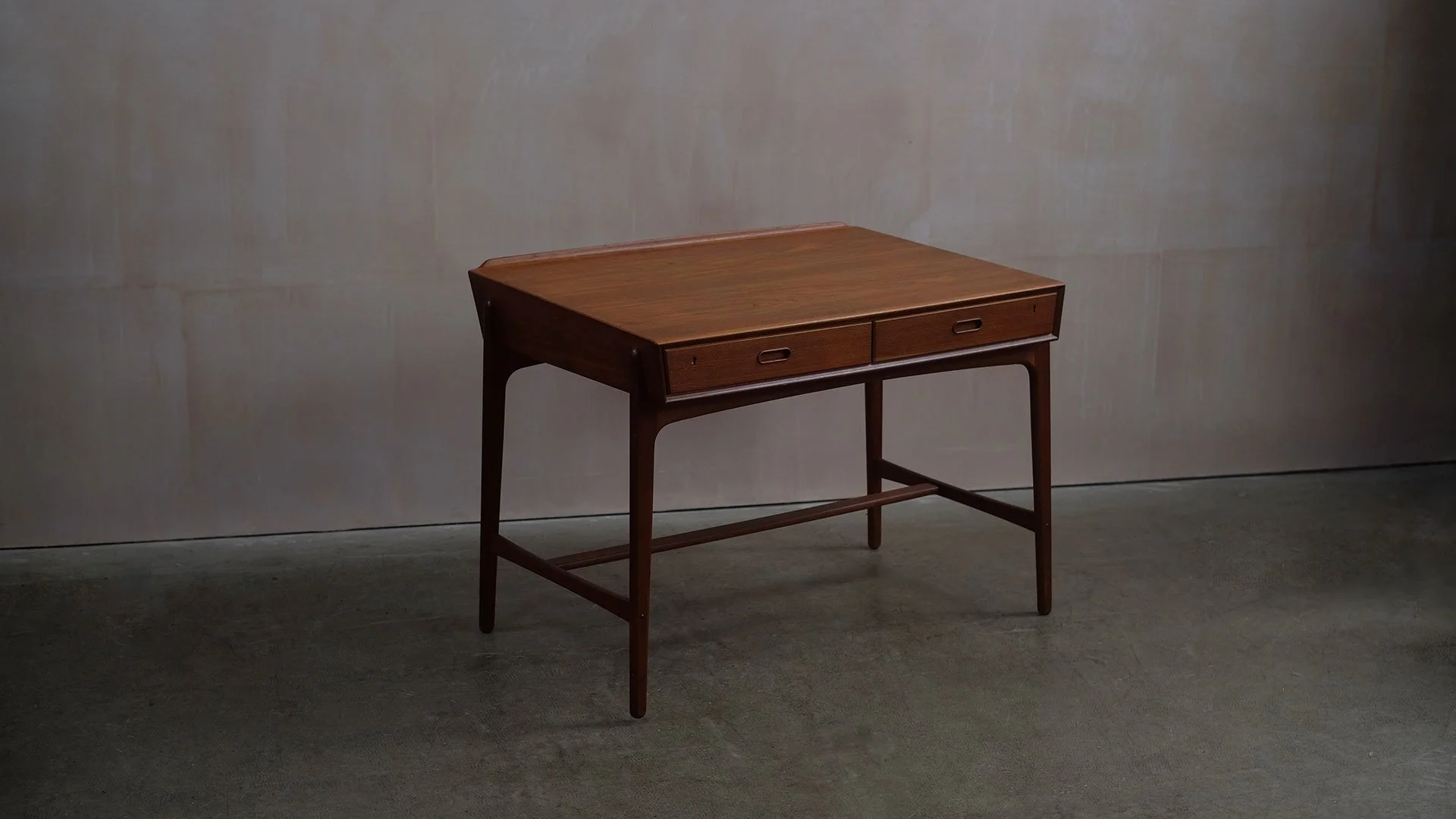 Svend-and-madsen-desk-3.jpg