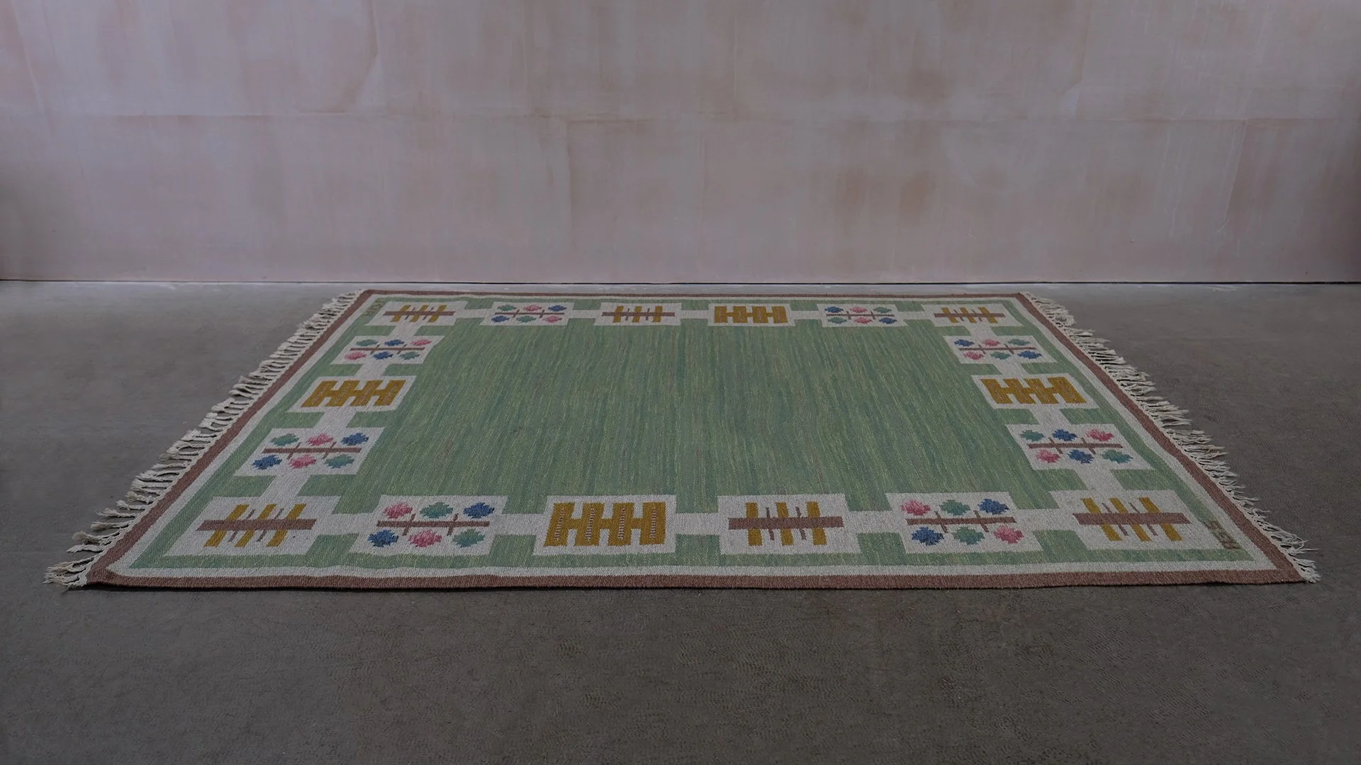 AGS-RUG-GREEN-1.jpg