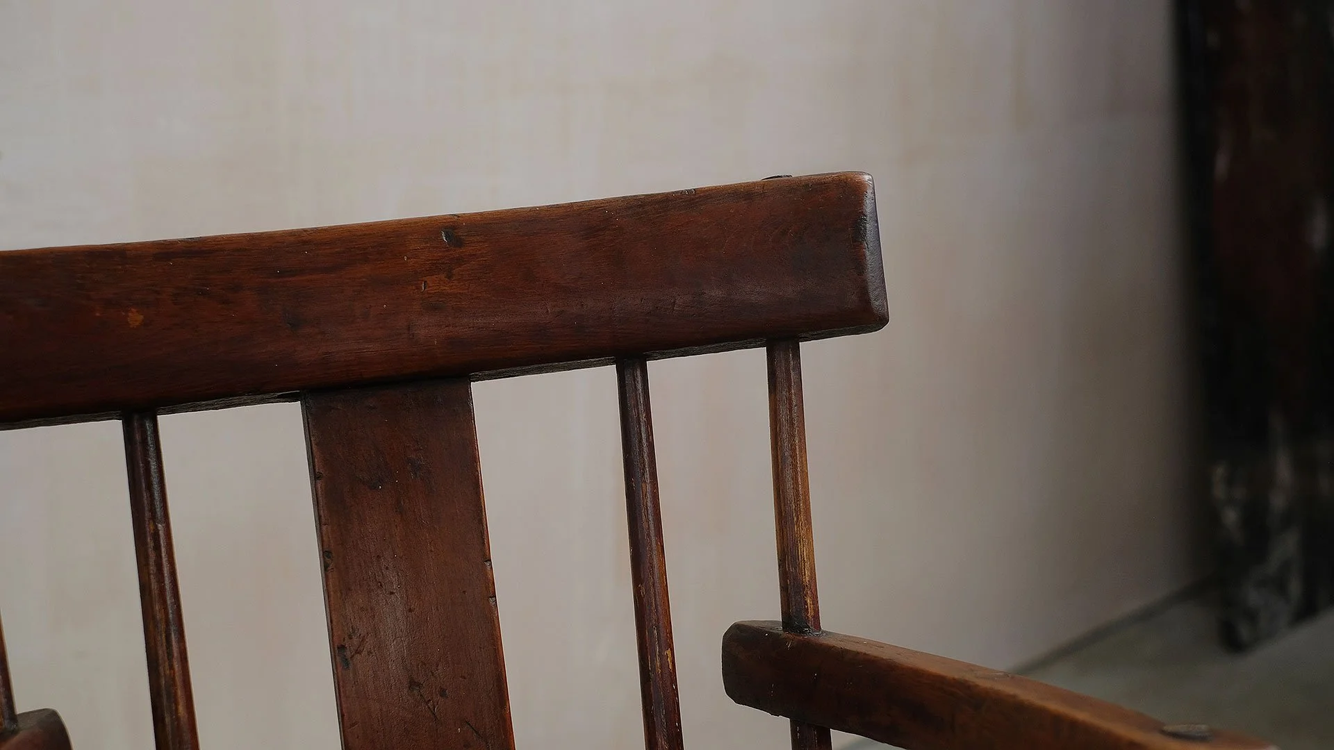 Primitive-Folk-Art-Chair-10.jpg