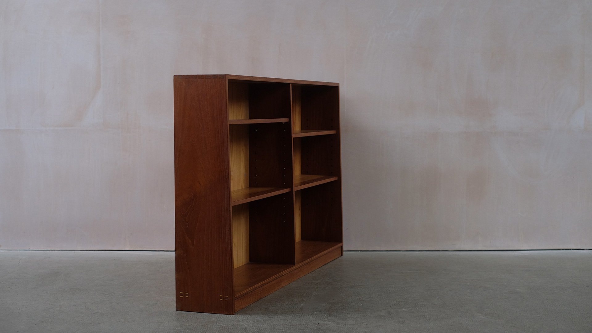 Alan-Peters-Teak-Bookcase-6.jpg