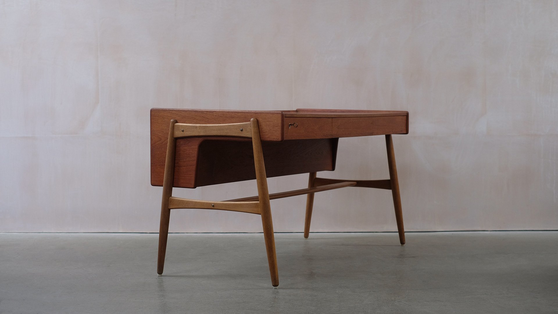Teak-and-Oak-Desk-4.jpg
