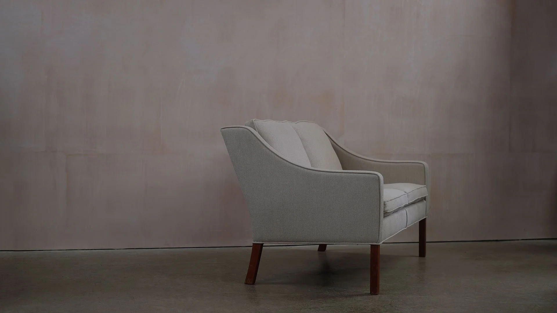 Mogensen-sofa-in-Soho-4.jpg