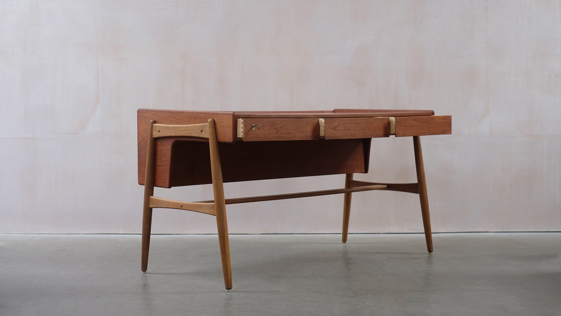 Teak-and-Oak-Desk-9.jpg