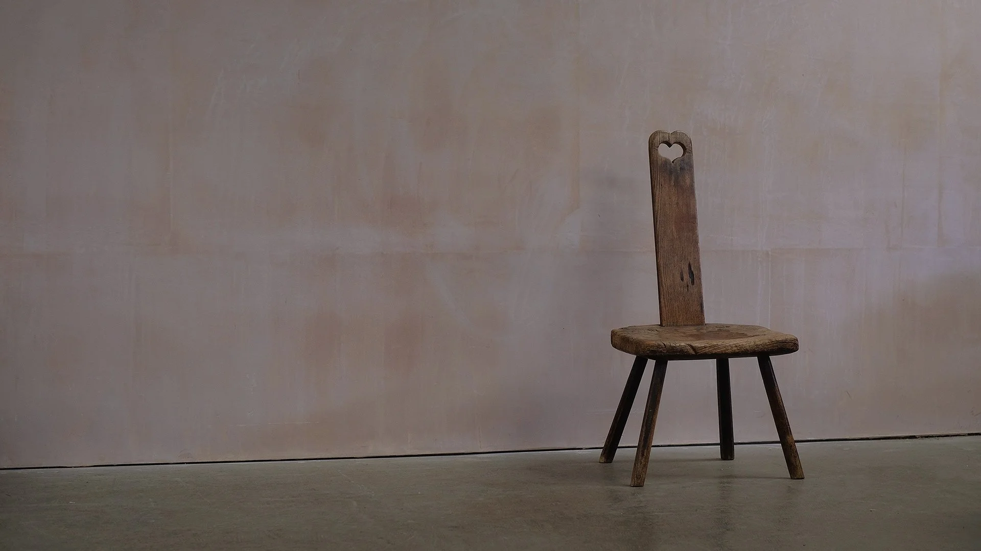 Primitive-Spinning-Chair-4.jpg