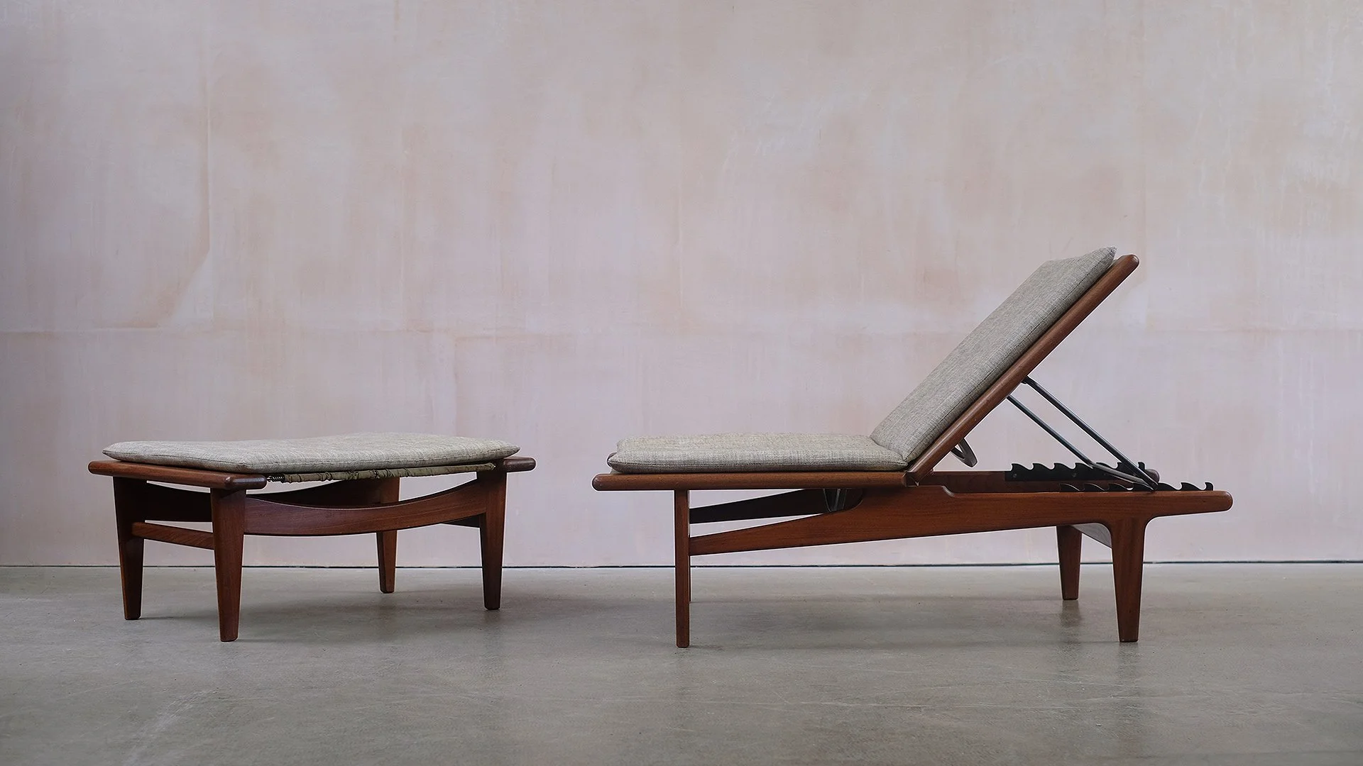 Hans-Wegner-GE1-Daybed-10.jpg