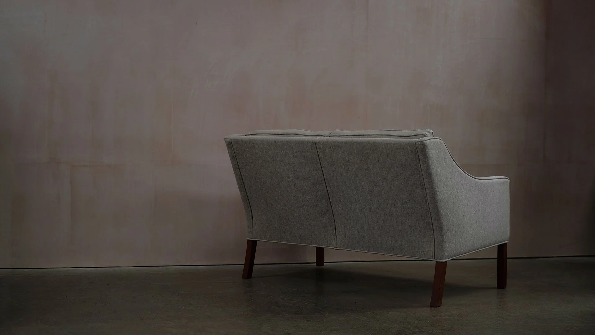 Mogensen-sofa-in-Soho-6.jpg