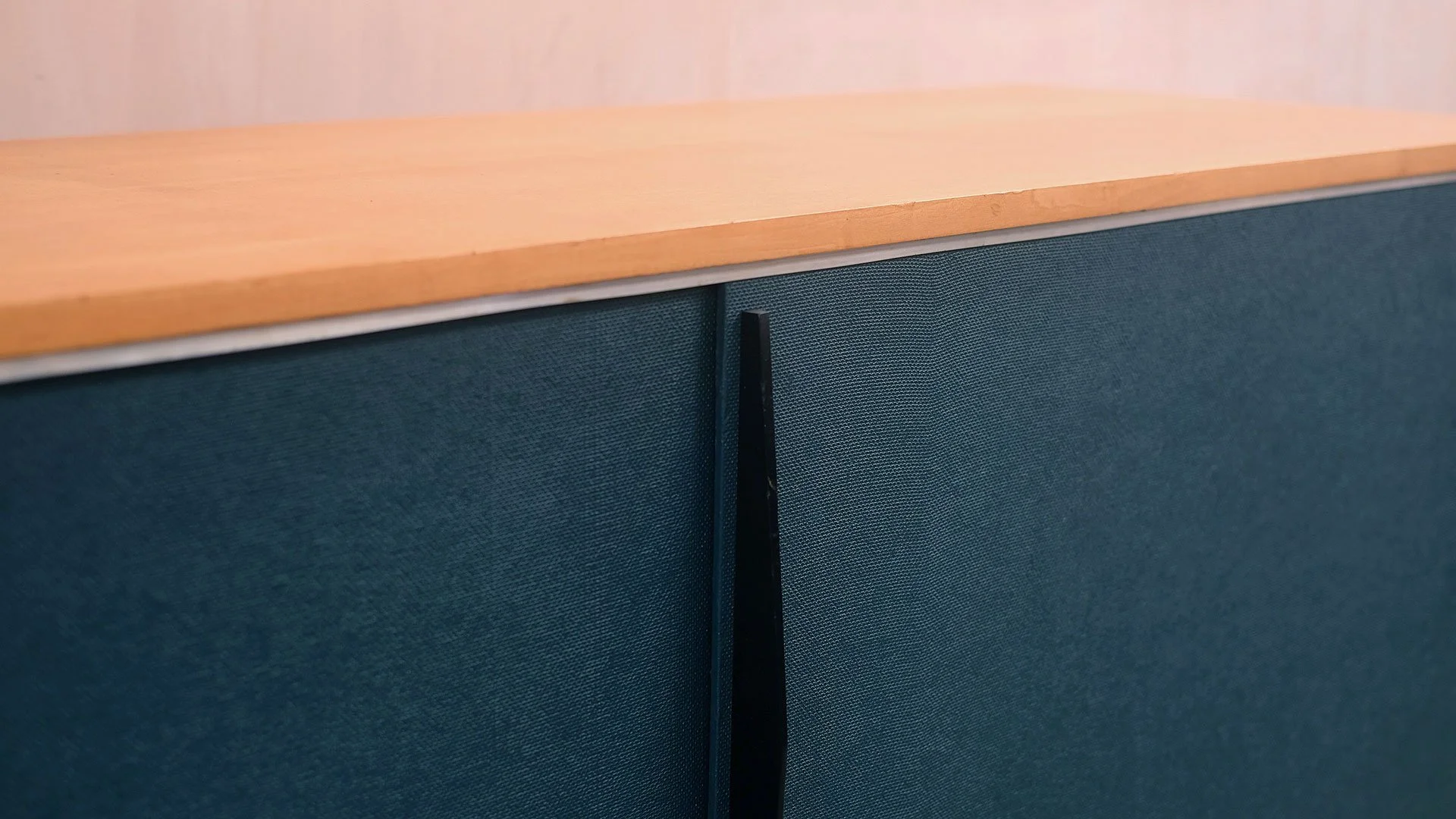 Kurt-Thut-Cabinet-6.jpg