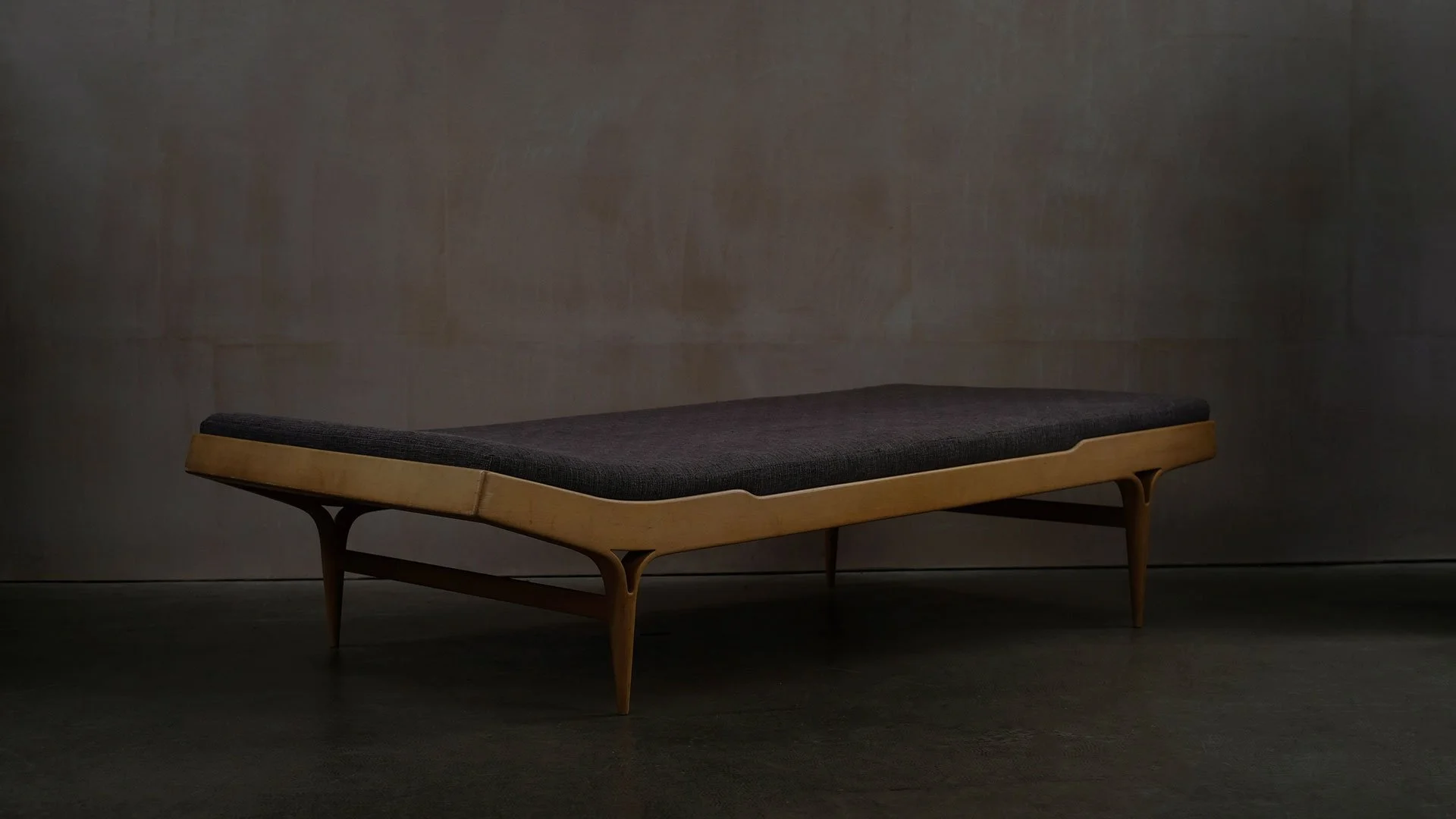 Mathsson-Daybed-2.jpg