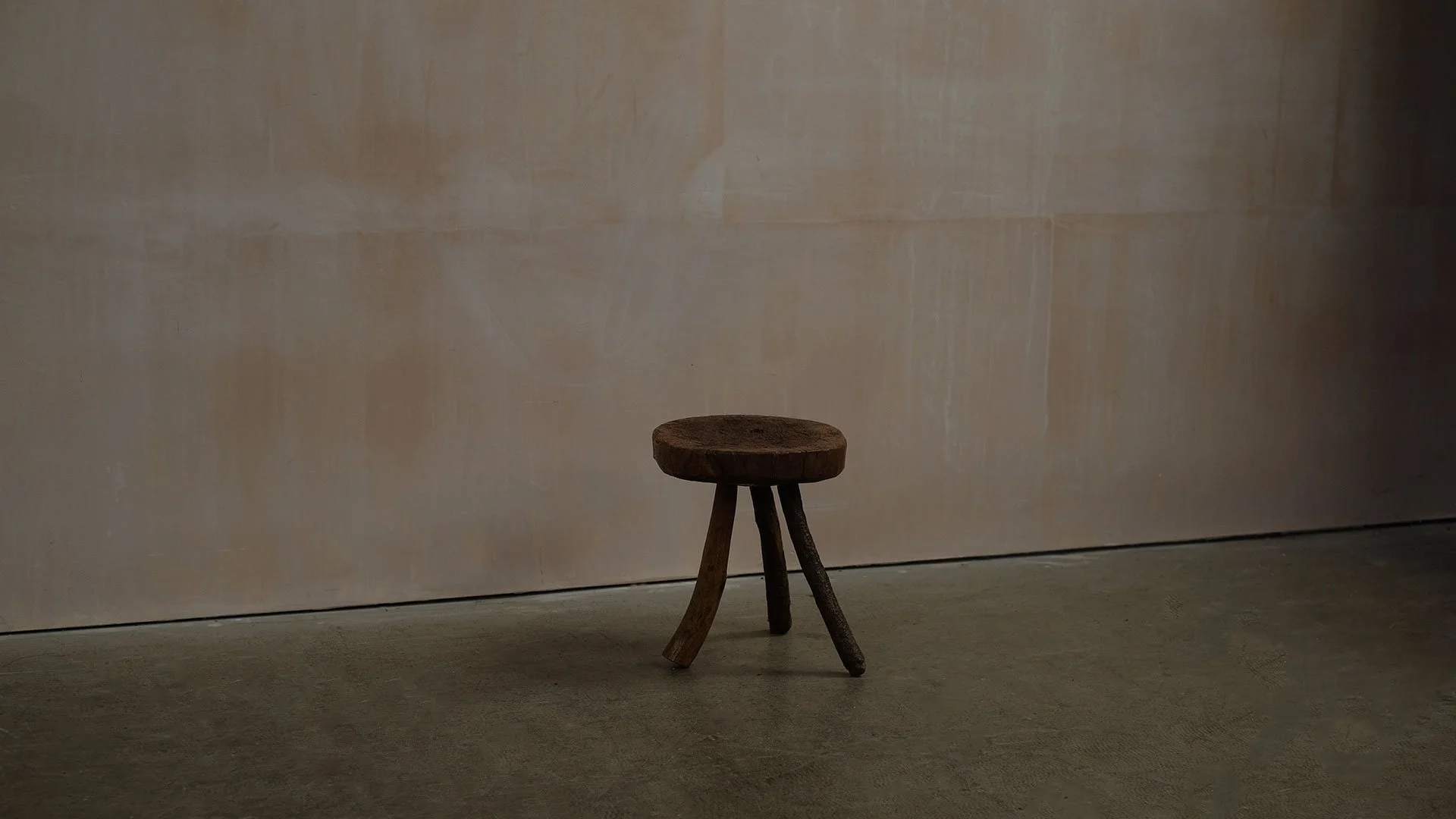Hedgerow-Stool-2.jpg
