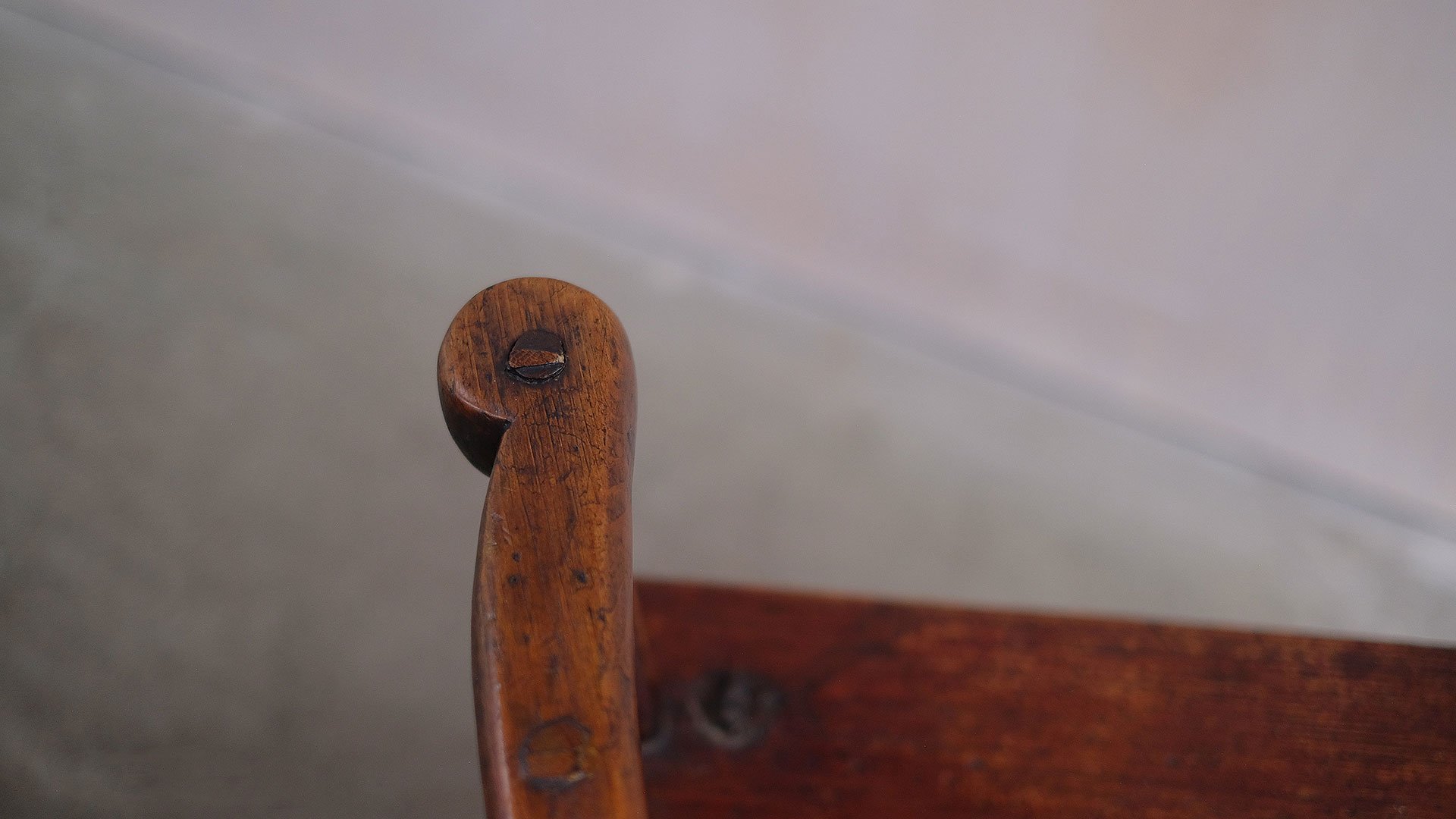 Primitive-Folk-Art-Chair-12.jpg