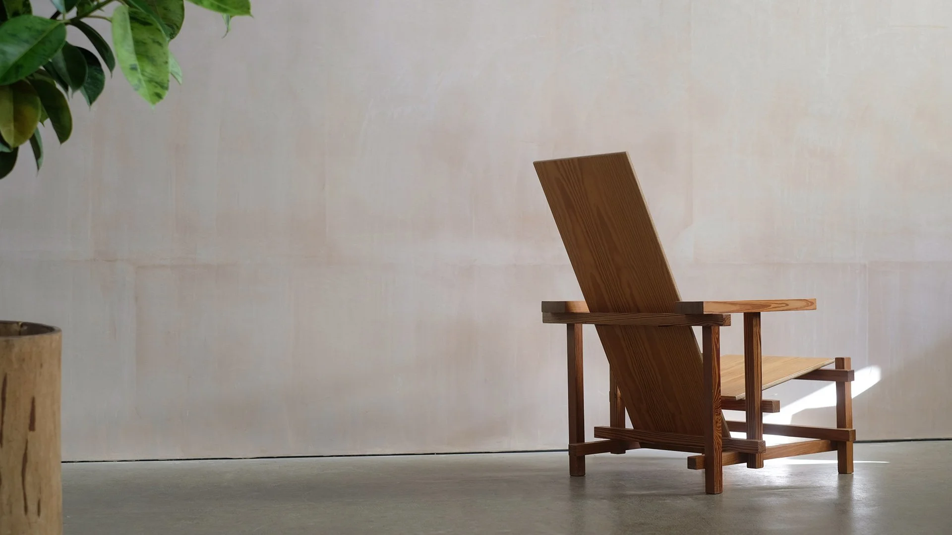 Red-and-Blue-Chair-2.jpg
