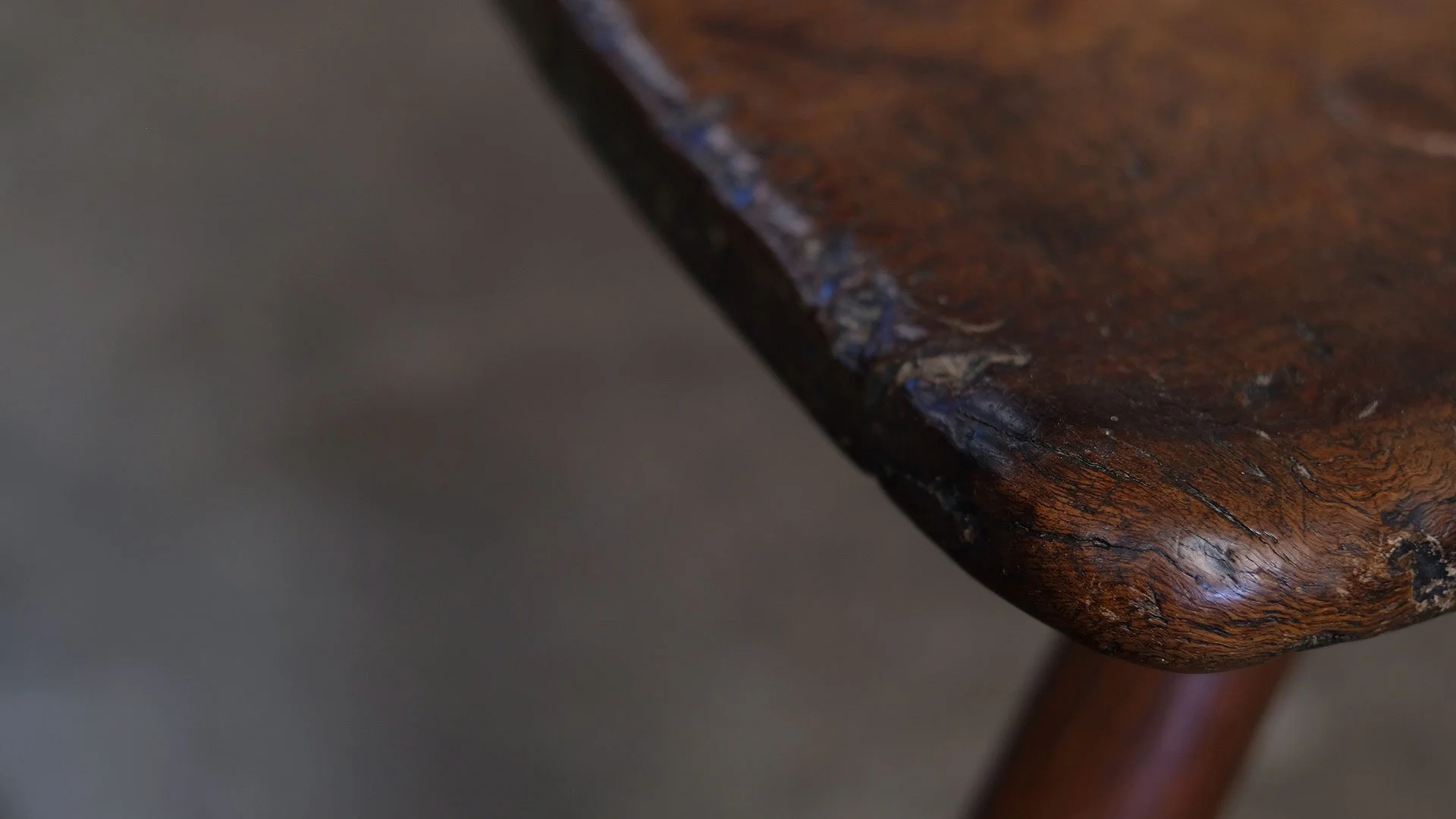 Primitive-Low-Chair-3-Legs-15.jpg