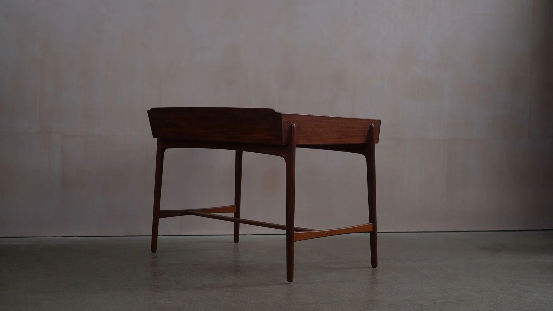 Svend-and-madsen-desk-8.jpg