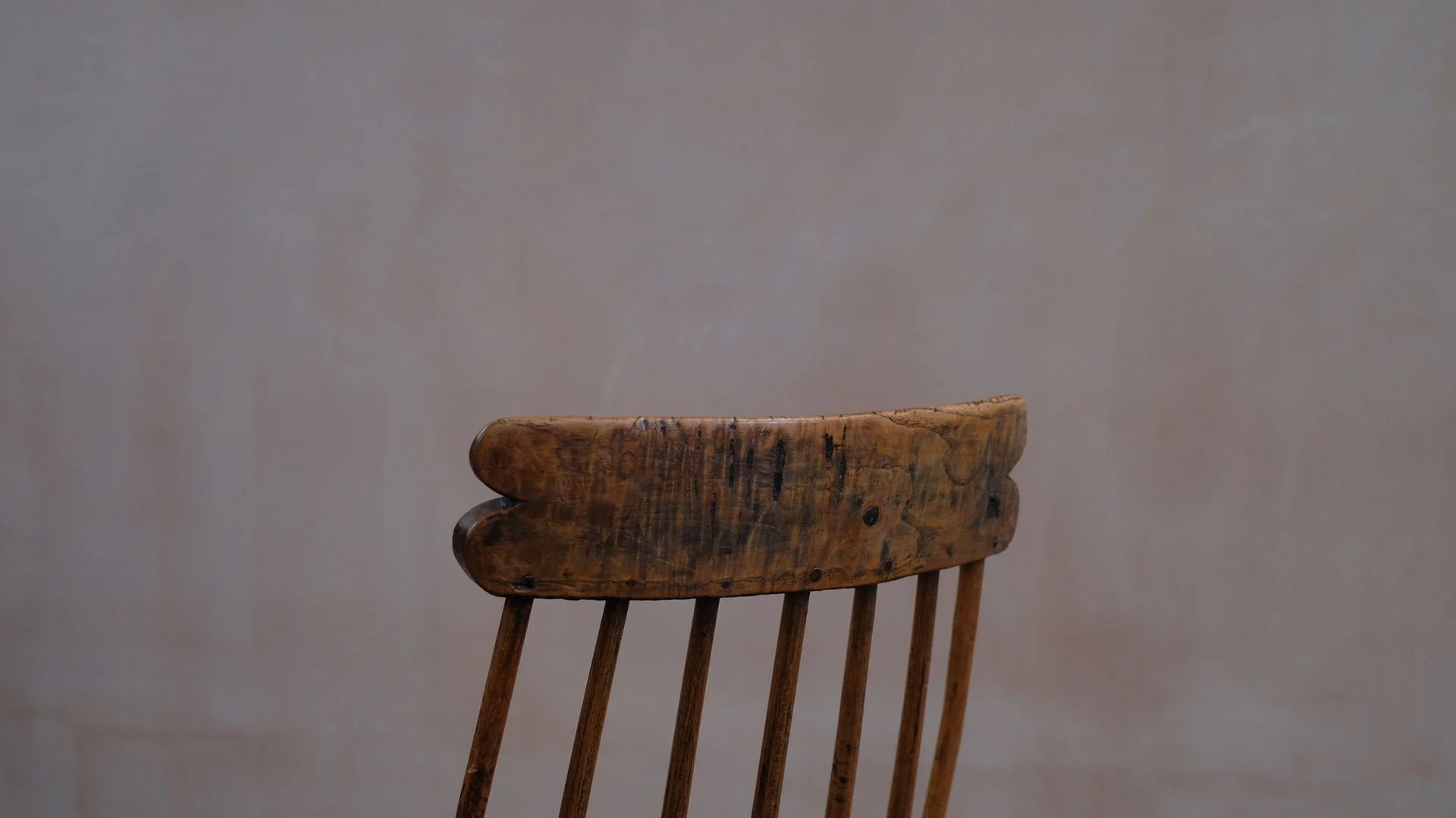 Double-Comb-Back-Chair-21.jpg