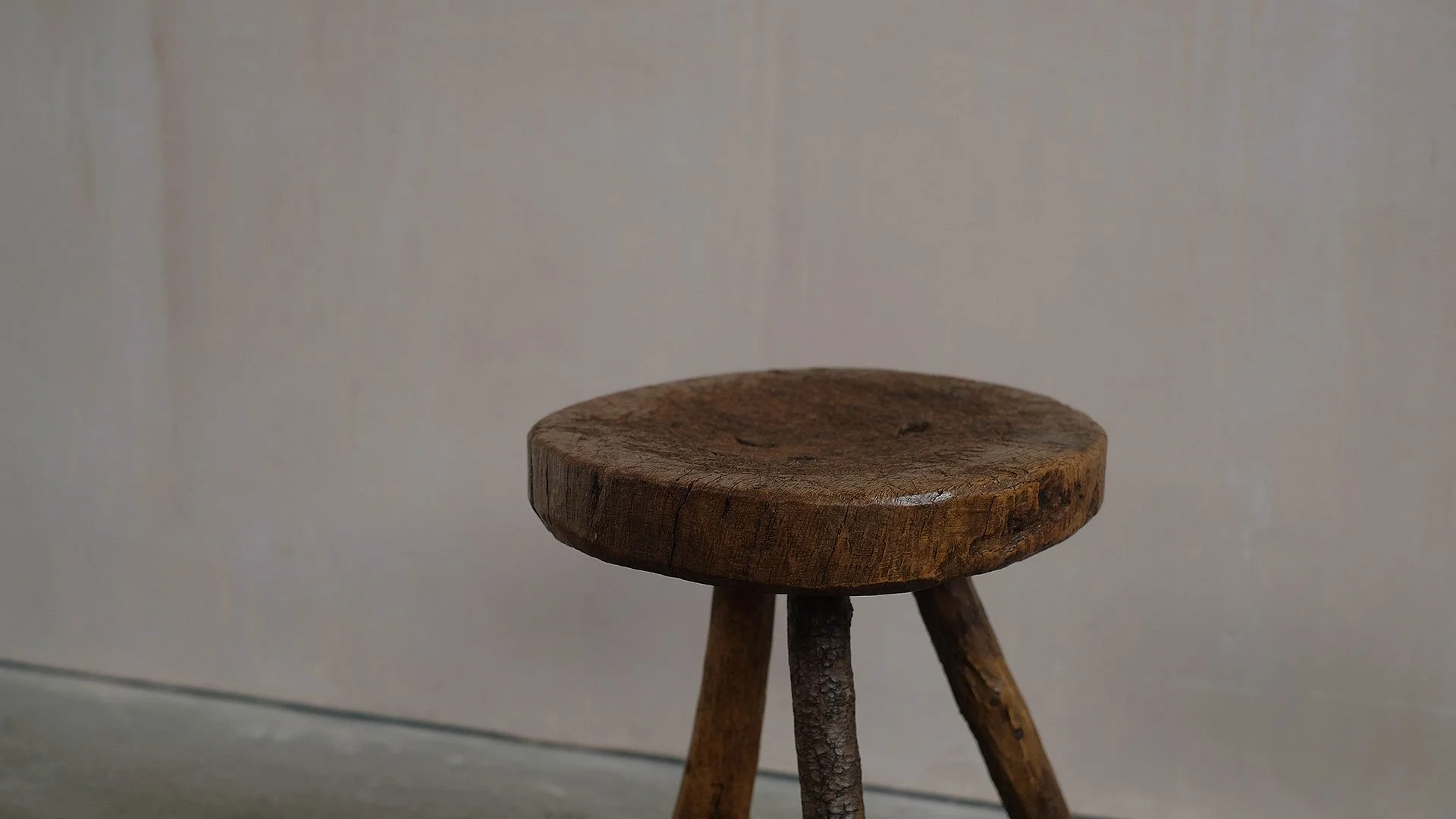 Hedgerow-Stool-7.jpg